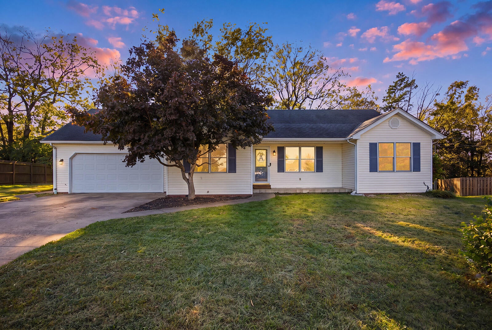 1218 Melanie Court — photo