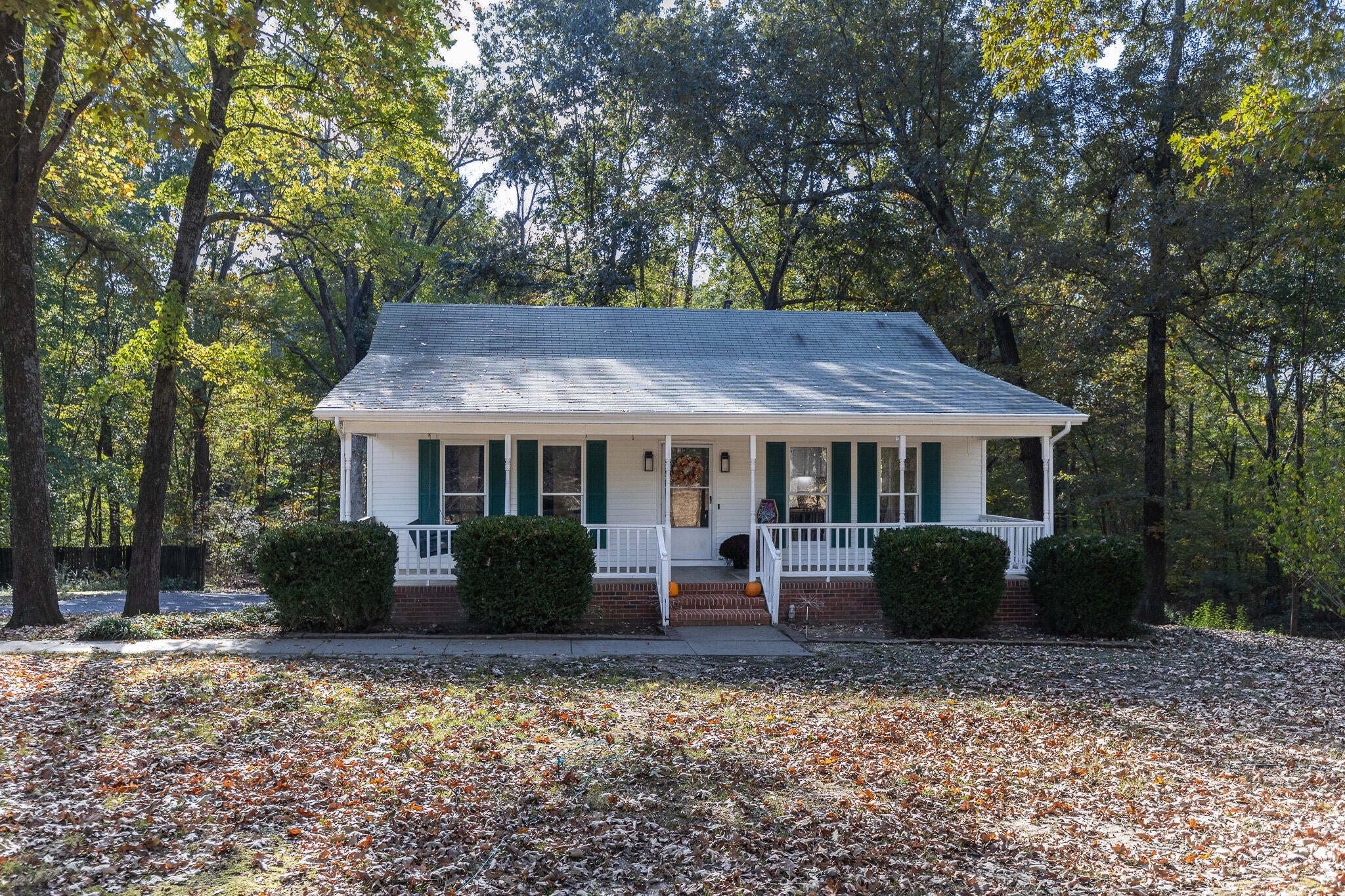 5917 Old Mayfield Road — photo