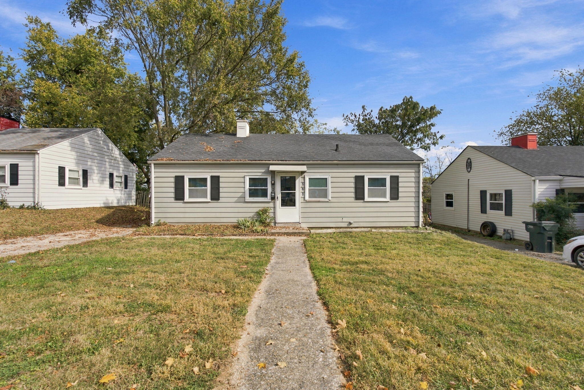 663 Emerson Drive — photo