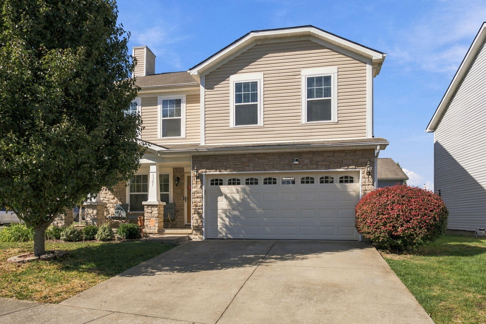 1301 Blarney Court — photo