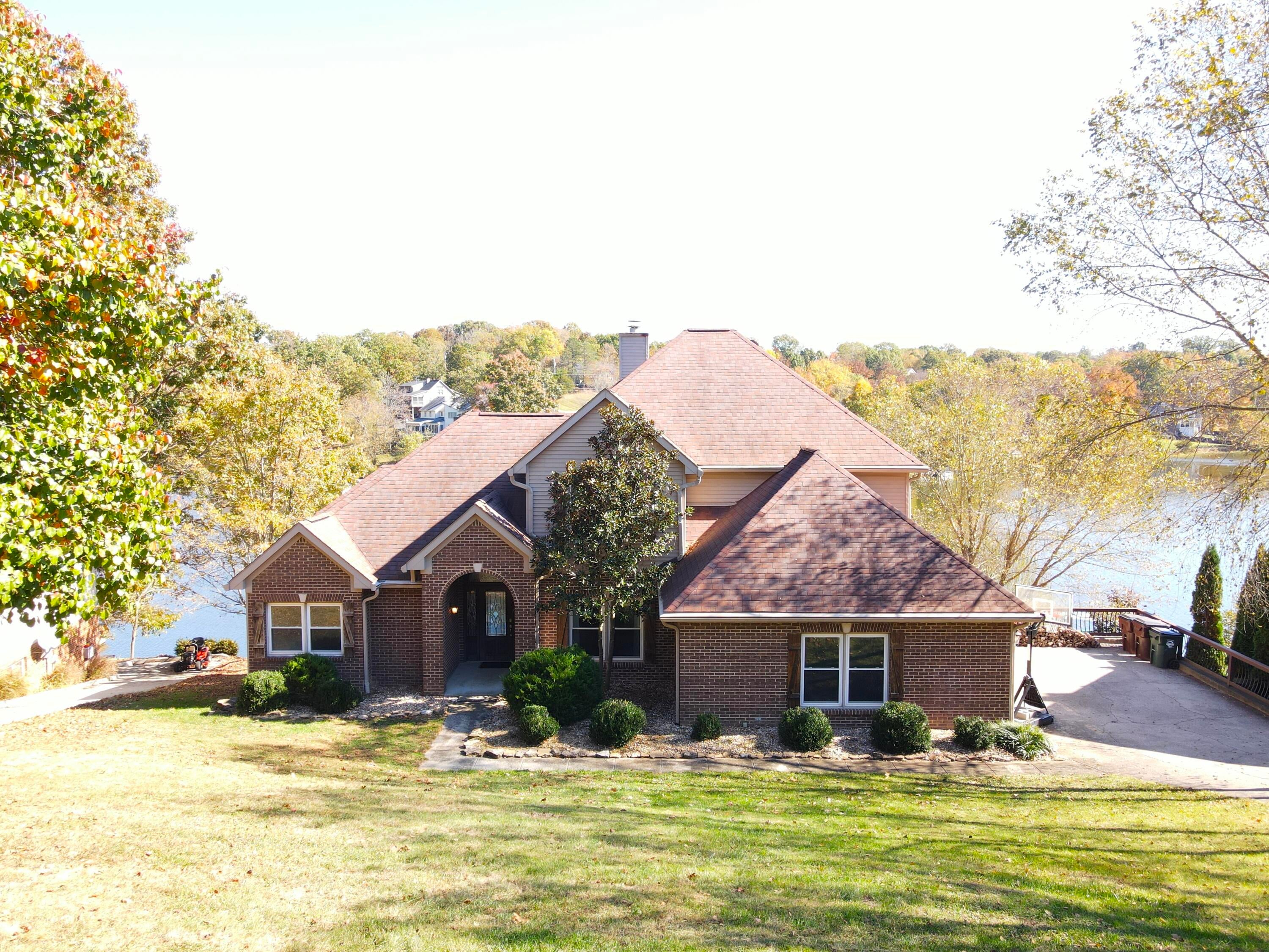 112 Sheldrake Court — photo