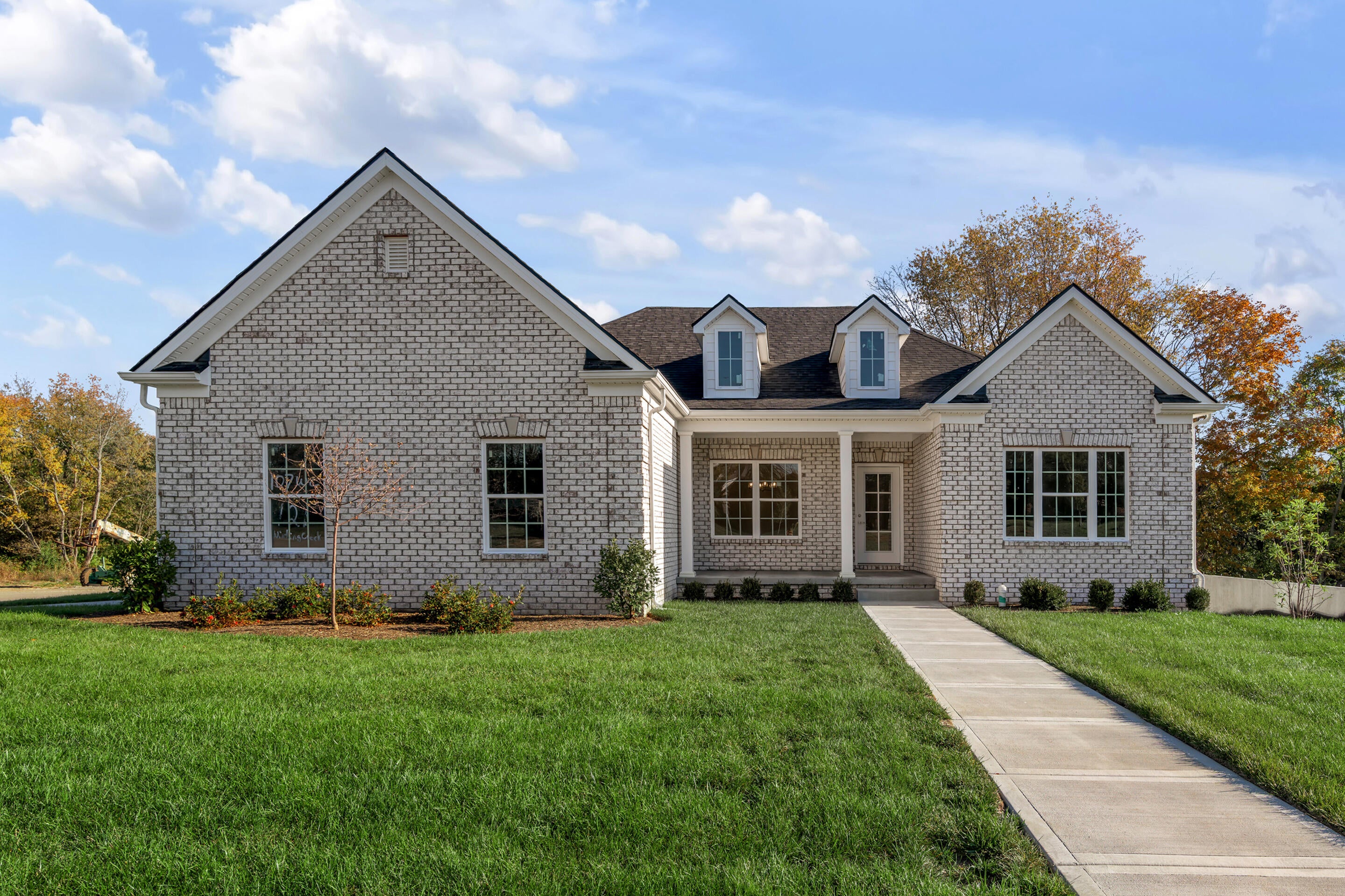121 Winding Crk Drive — photo