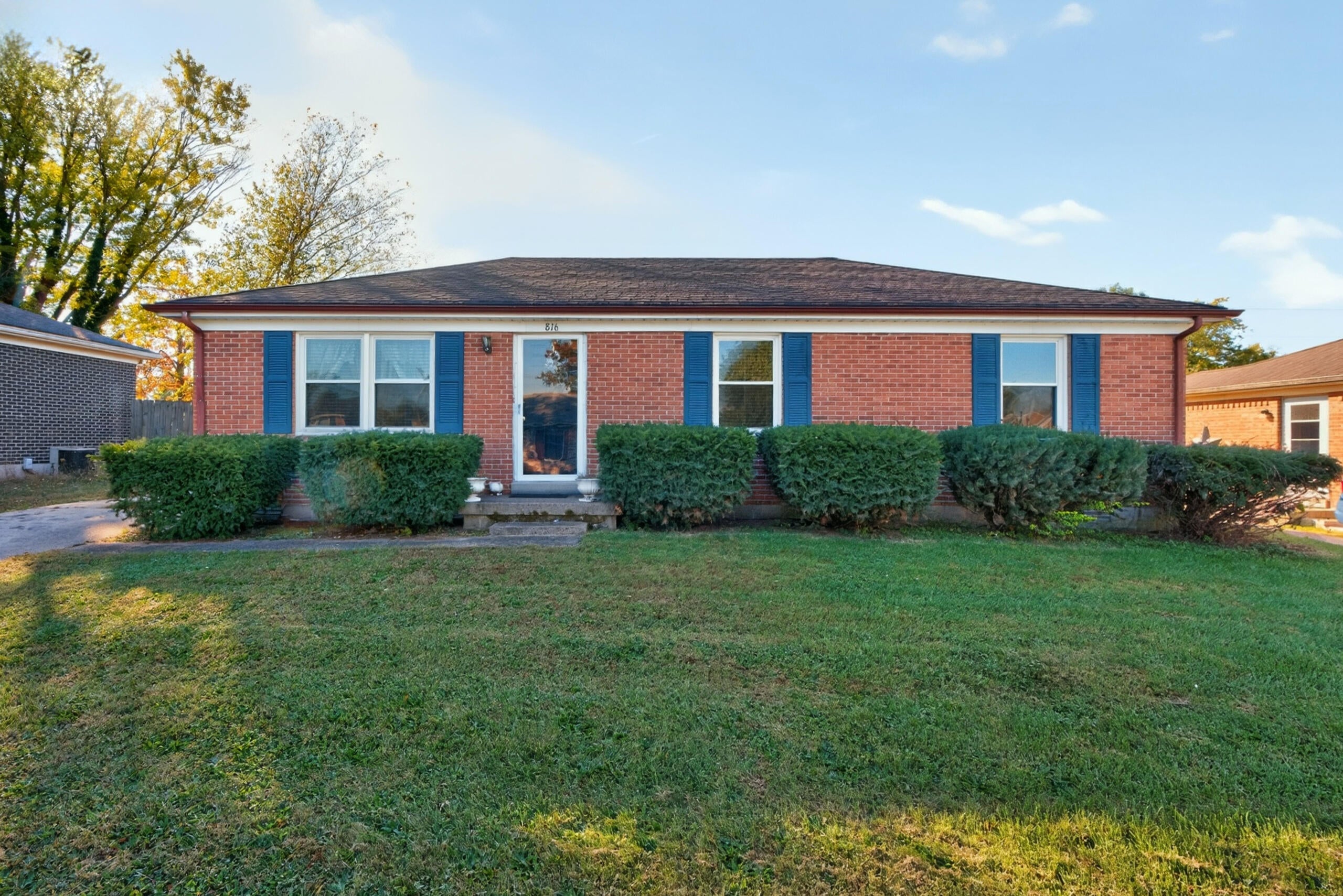 816 Hickory Hill Drive — photo