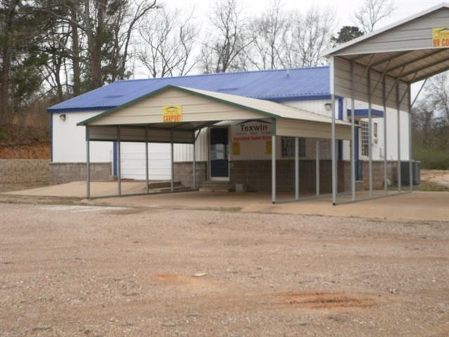 604 US Hwy 271 S — photo