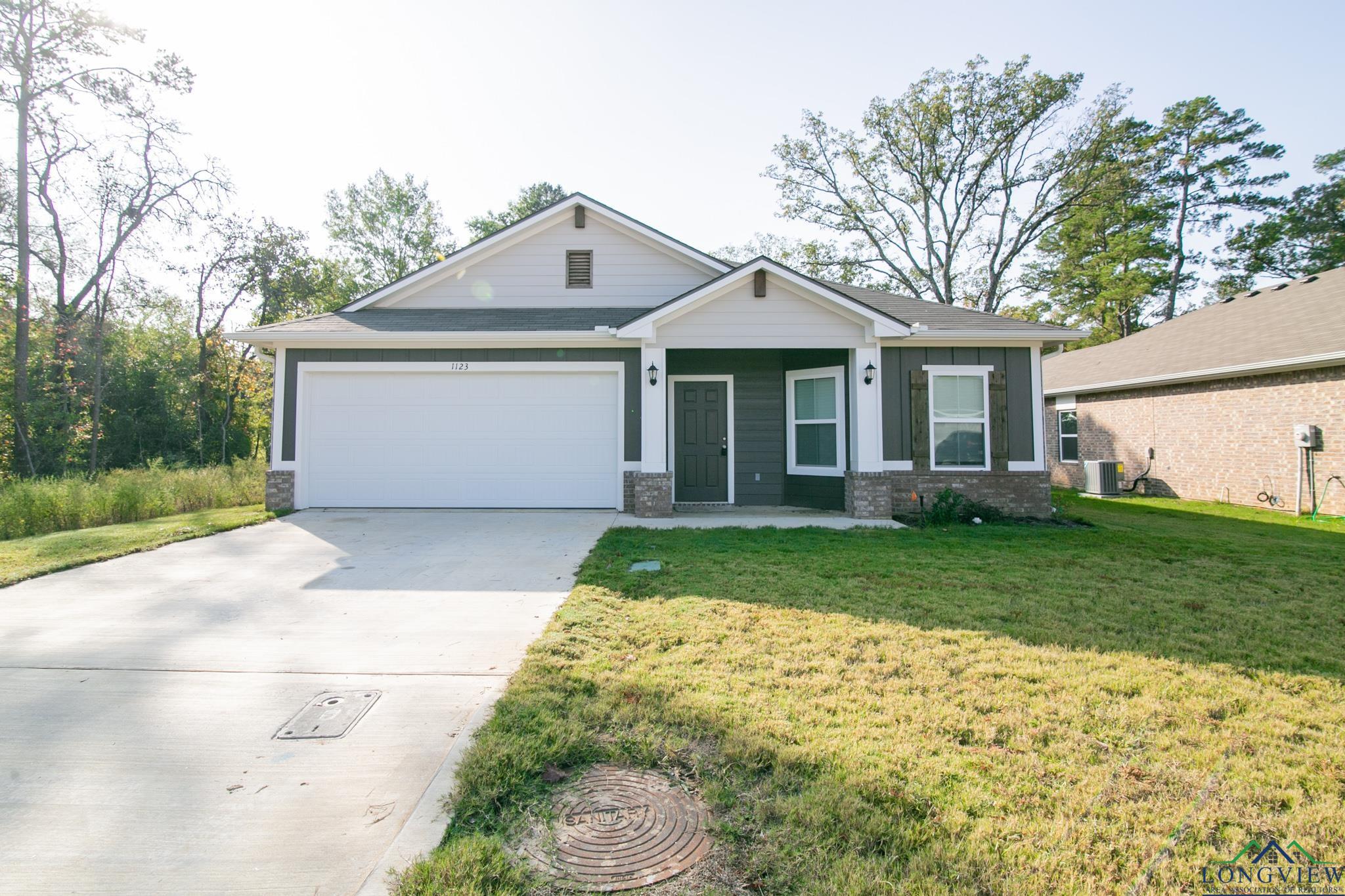 1123 Mission Creek Dr — photo