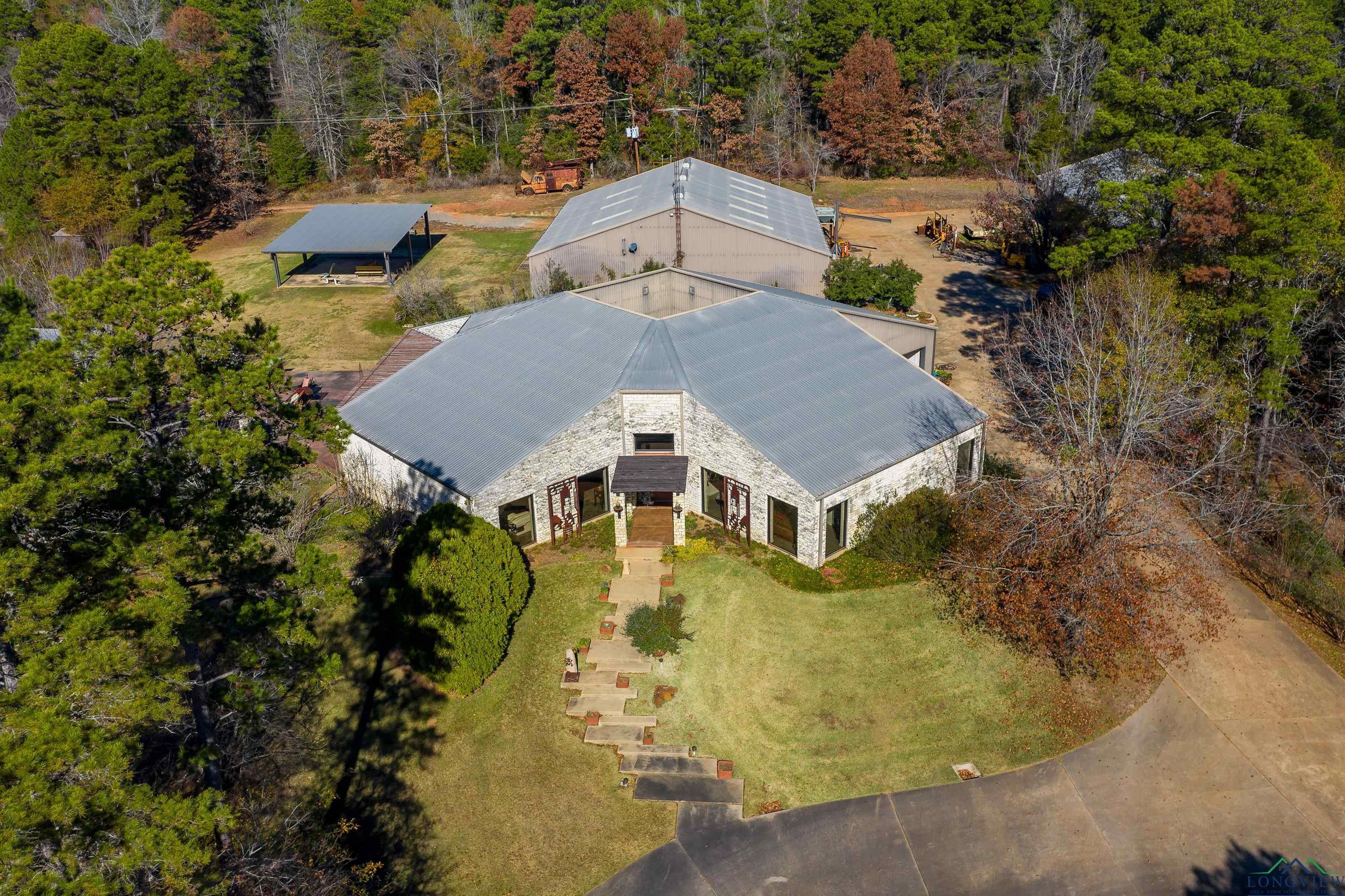 1725 FM 2751 — photo