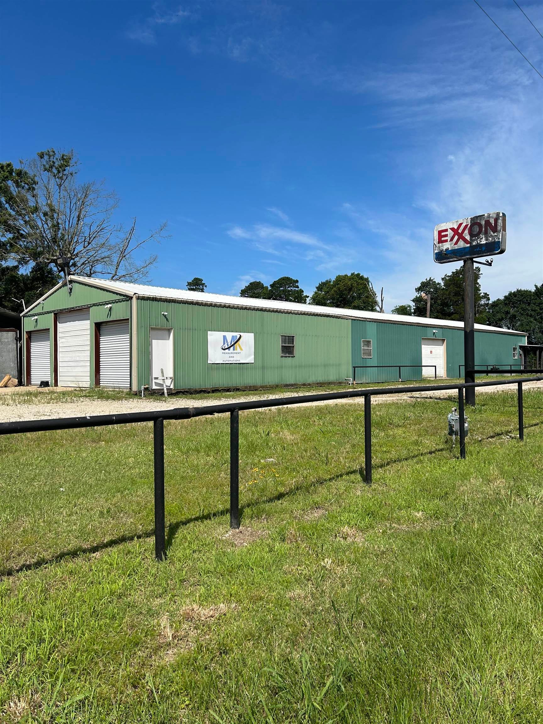 5302 US Hwy 59 South — photo