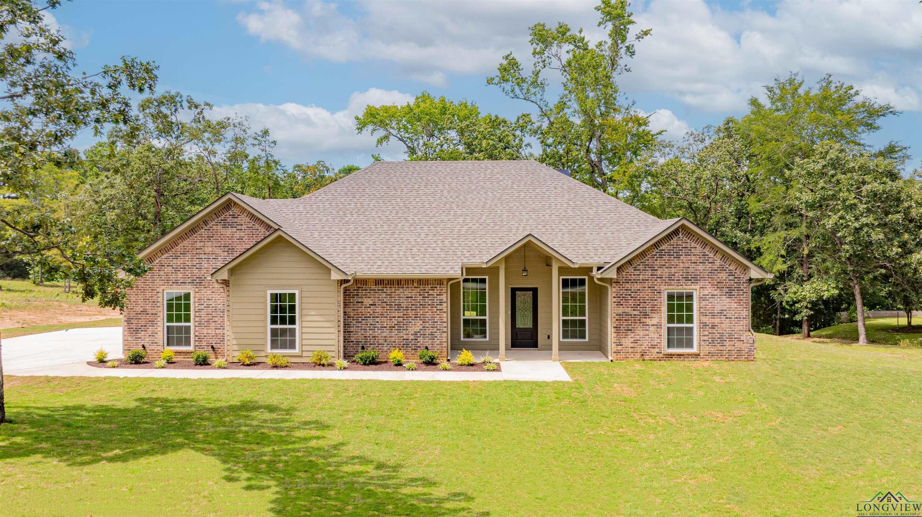 495 Lake Gladewater Rd — photo