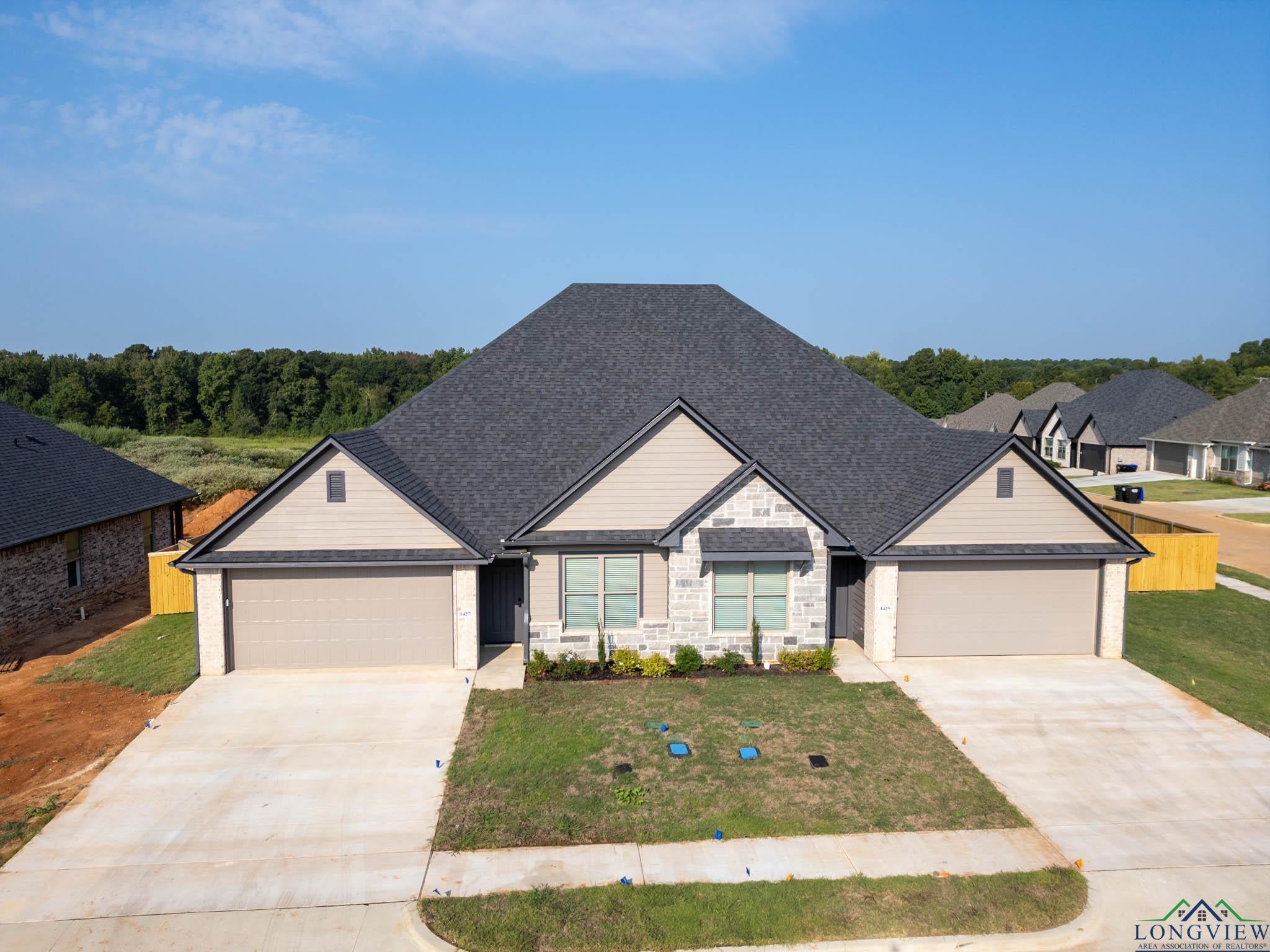 1425 Page Valley Cir — photo
