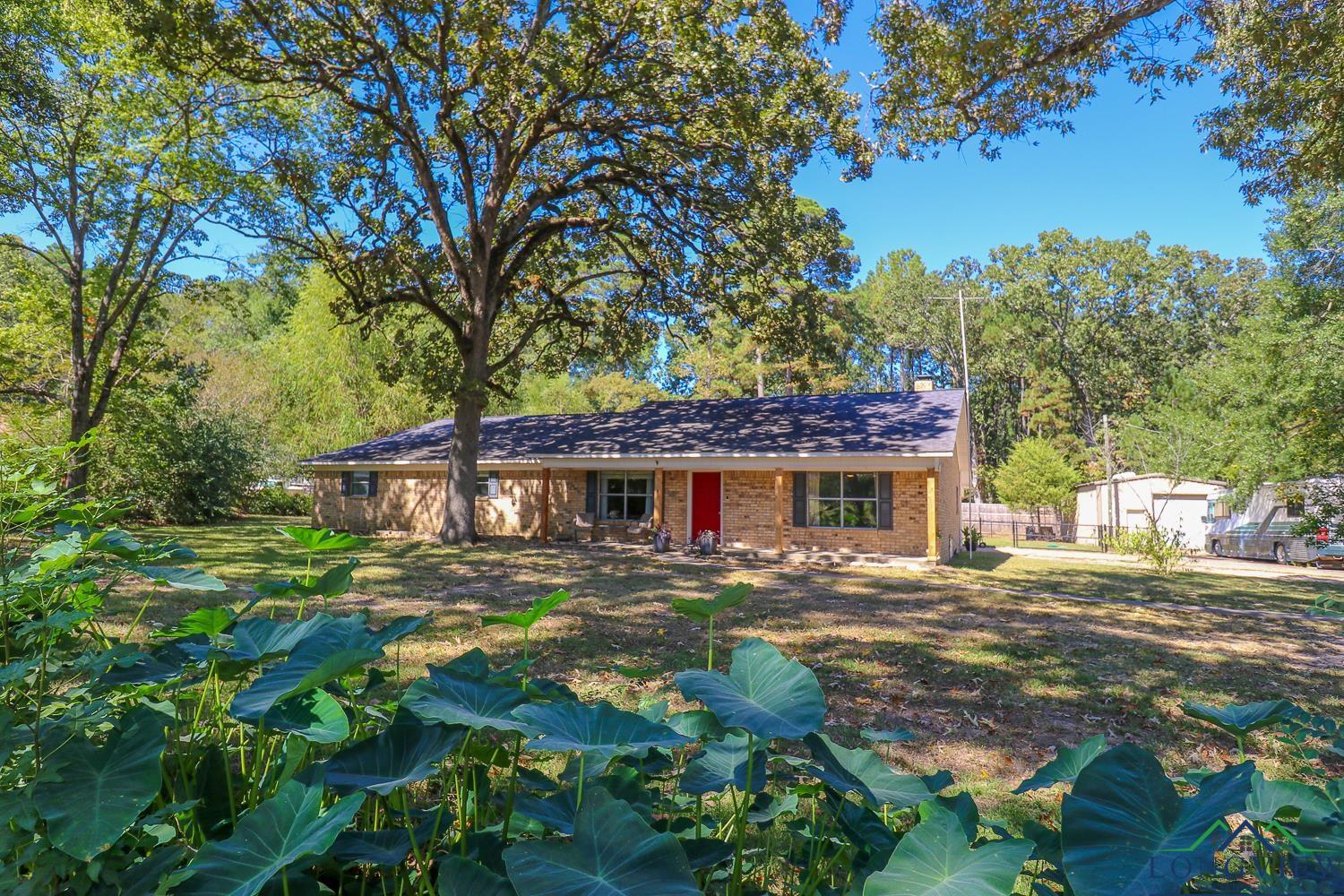 395 Delmora Drive — photo