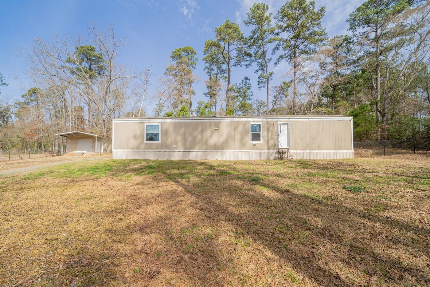 852 Old Hwy 80 — photo