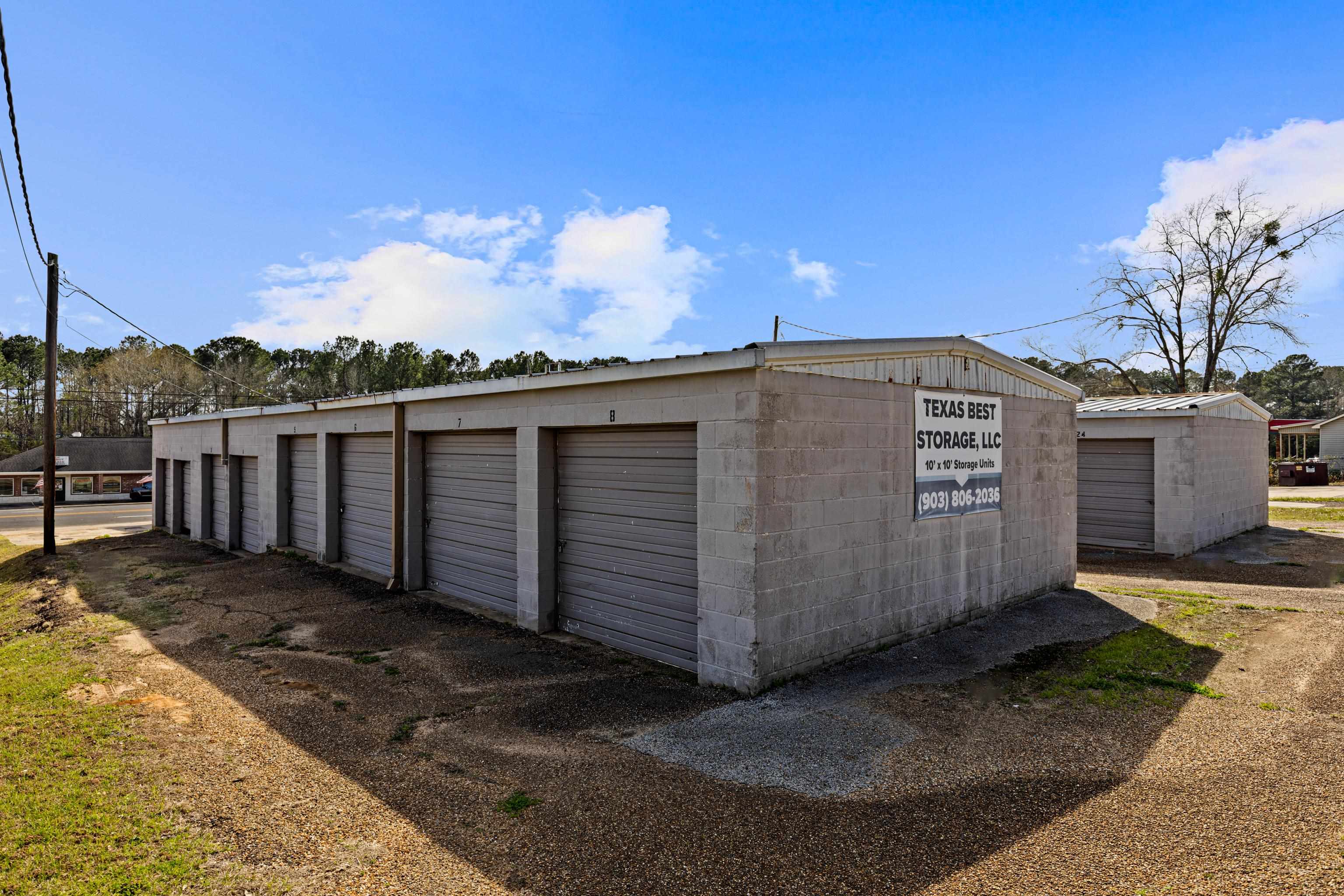 209 W Pine Street — photo