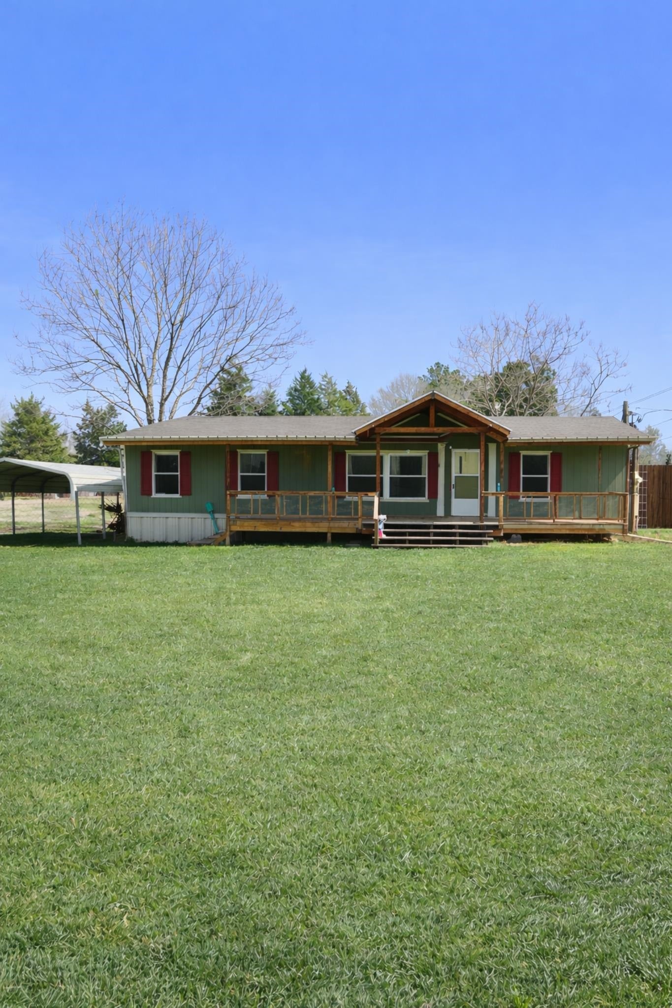 112 Melody Dr — photo