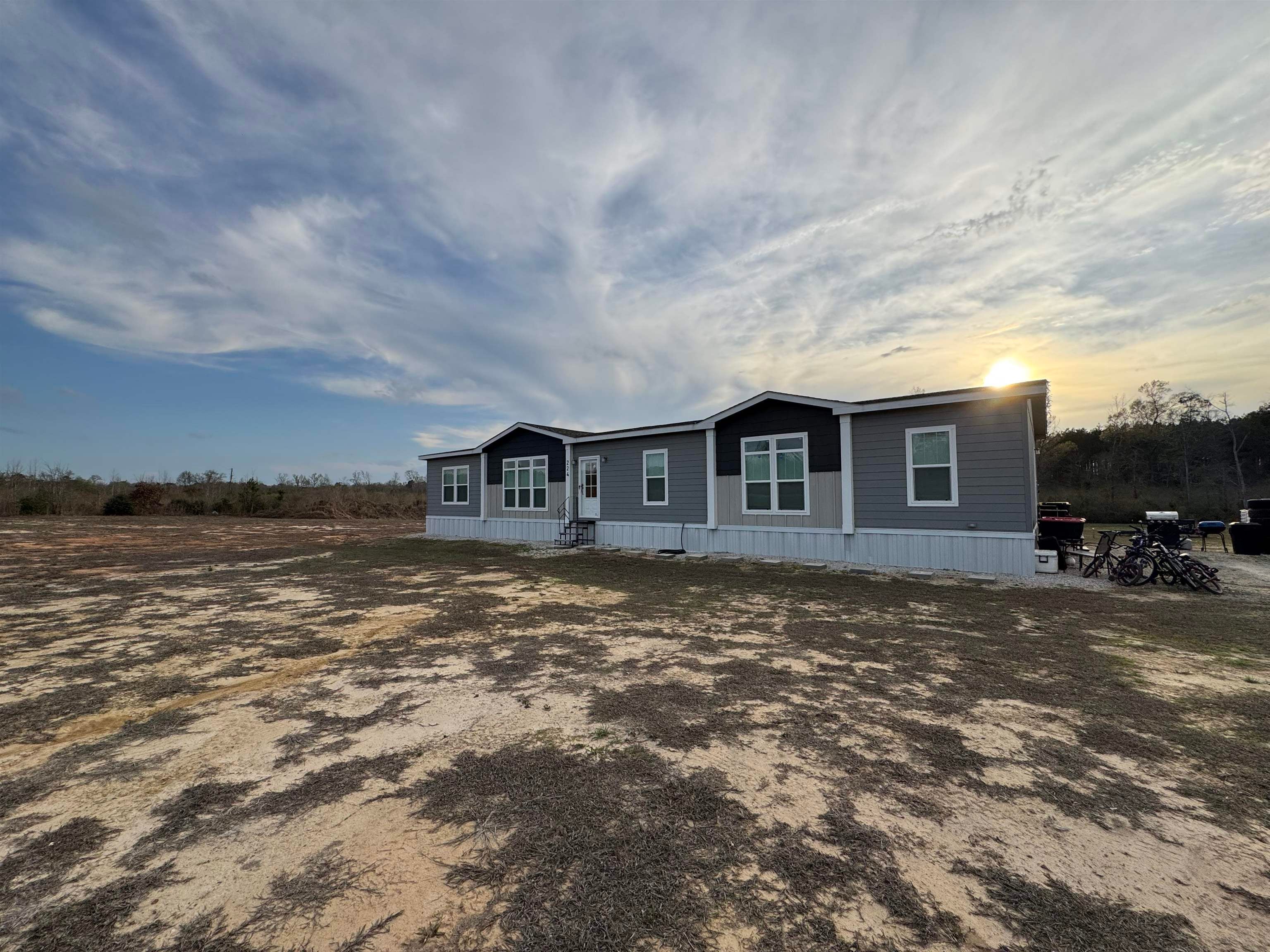224 Private Road 5042 — photo