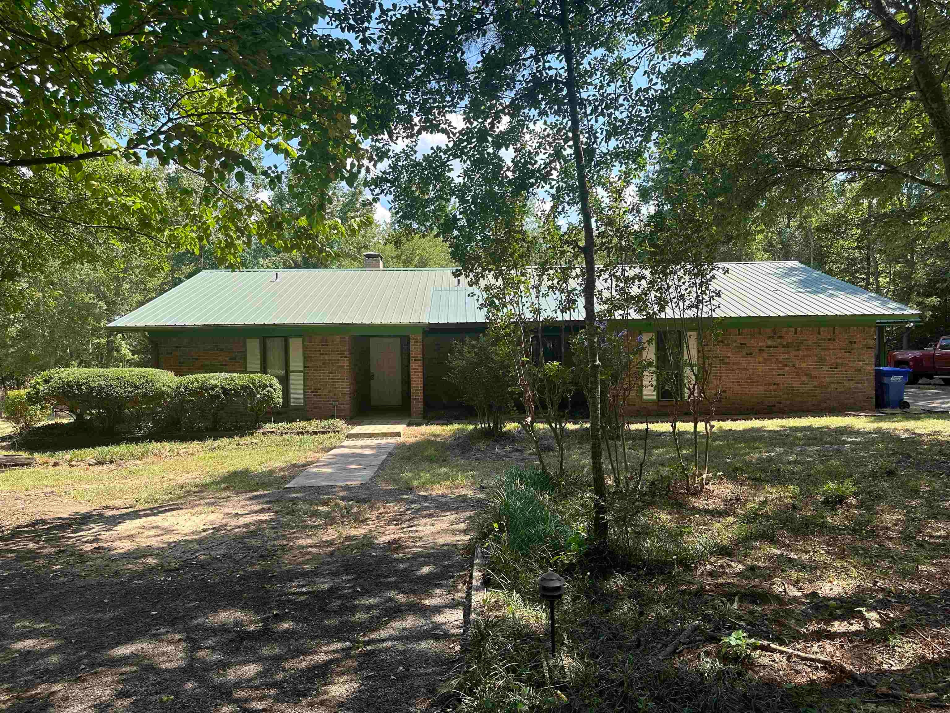 105 N Highway 59 — photo