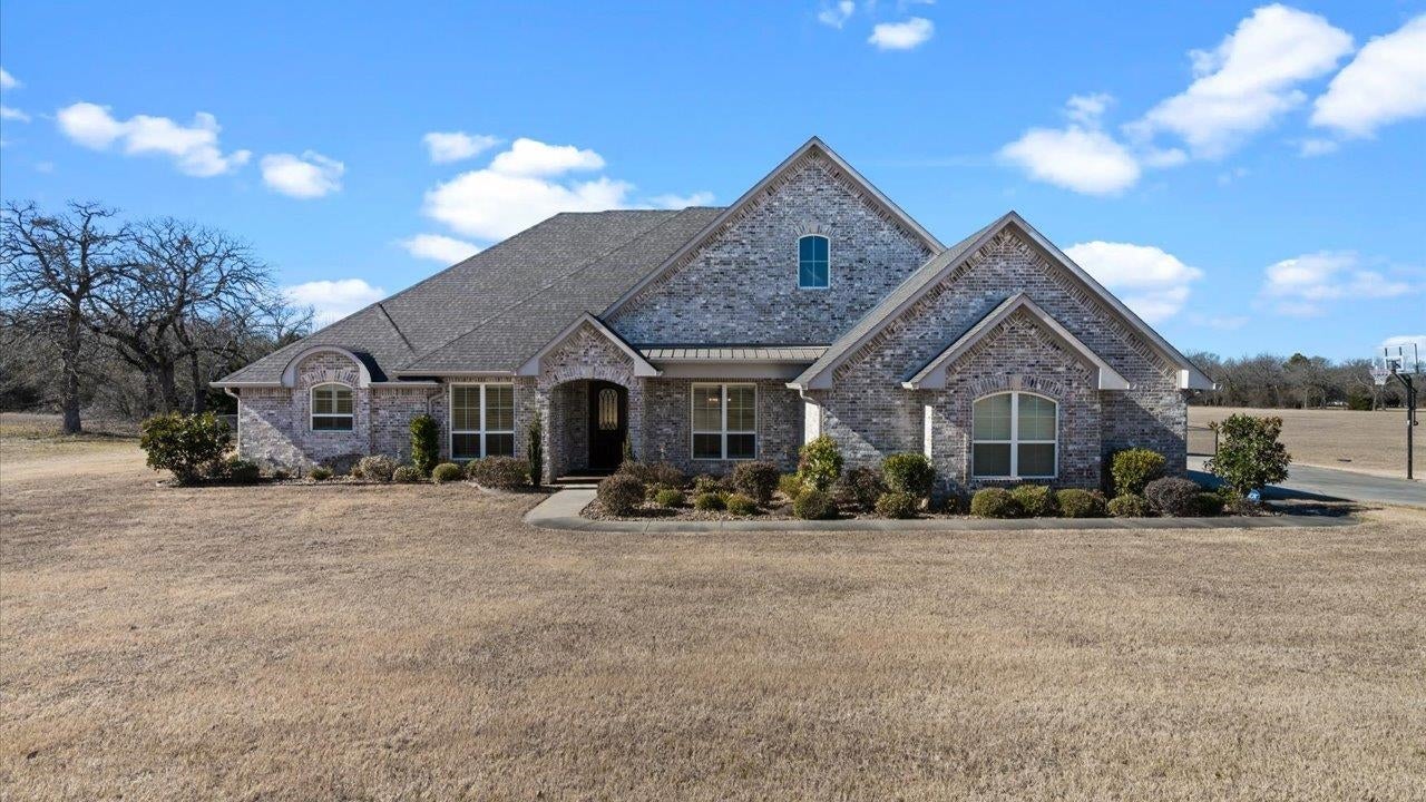 15631 Stallion Lake Blvd — photo