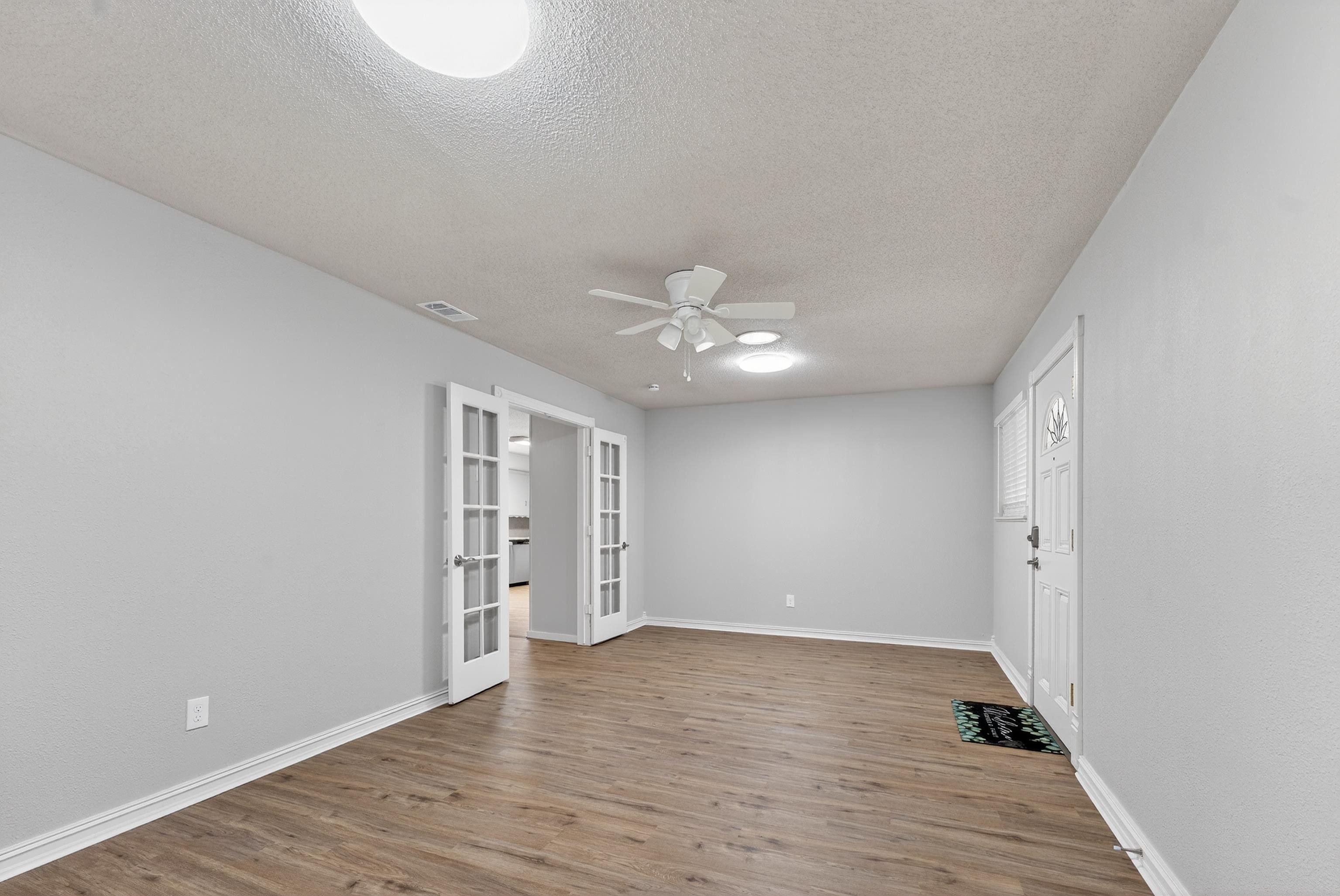307 E Fairlane Drive, Longview, TX 75604 — photo 3
