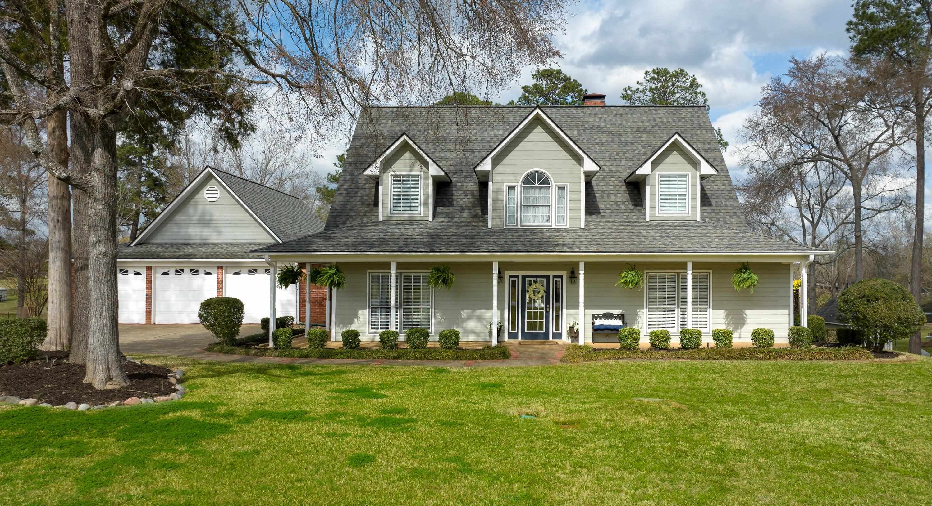 355 Honeysuckle Ln. — photo