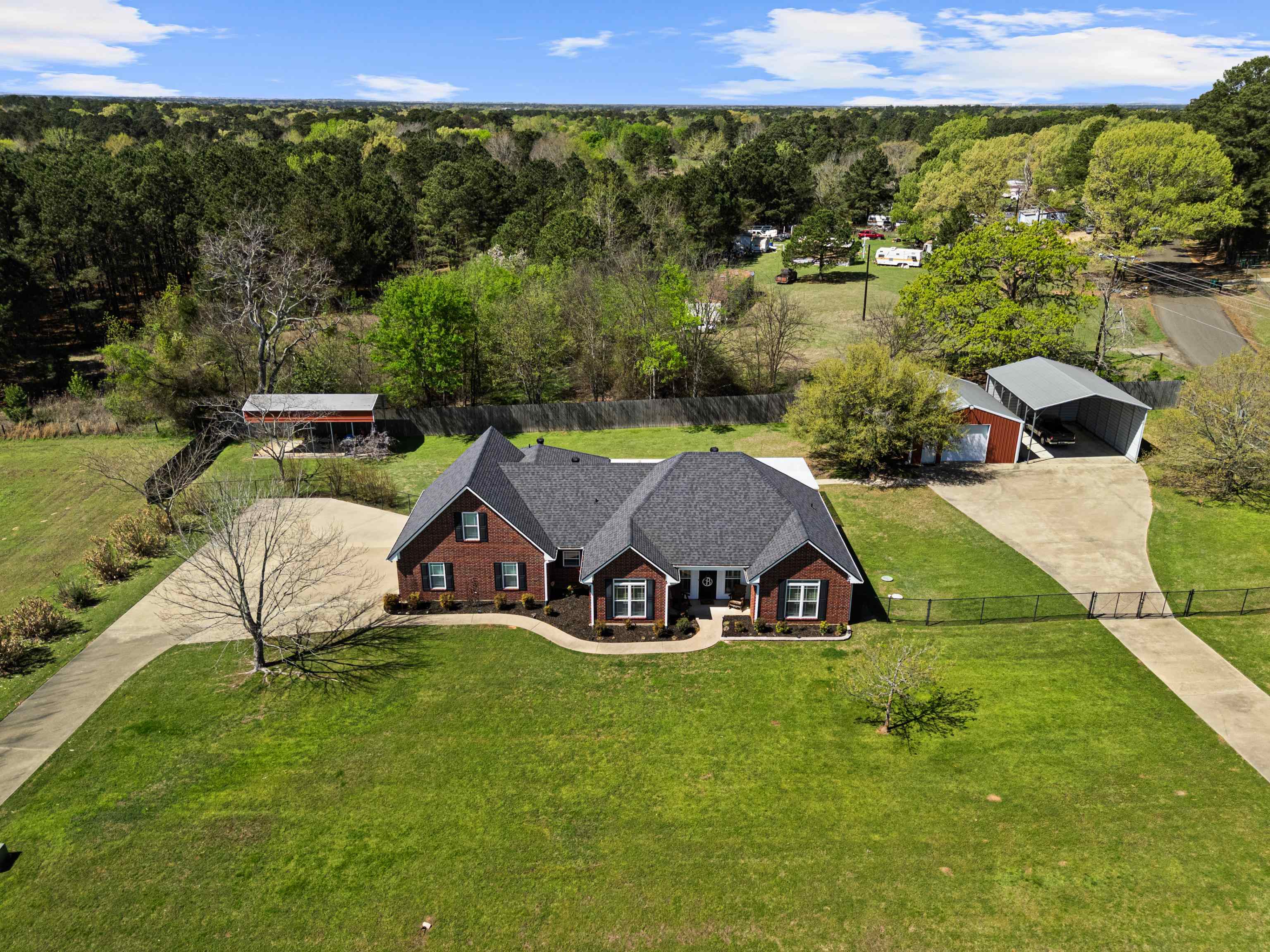 255 CR 1130 — photo