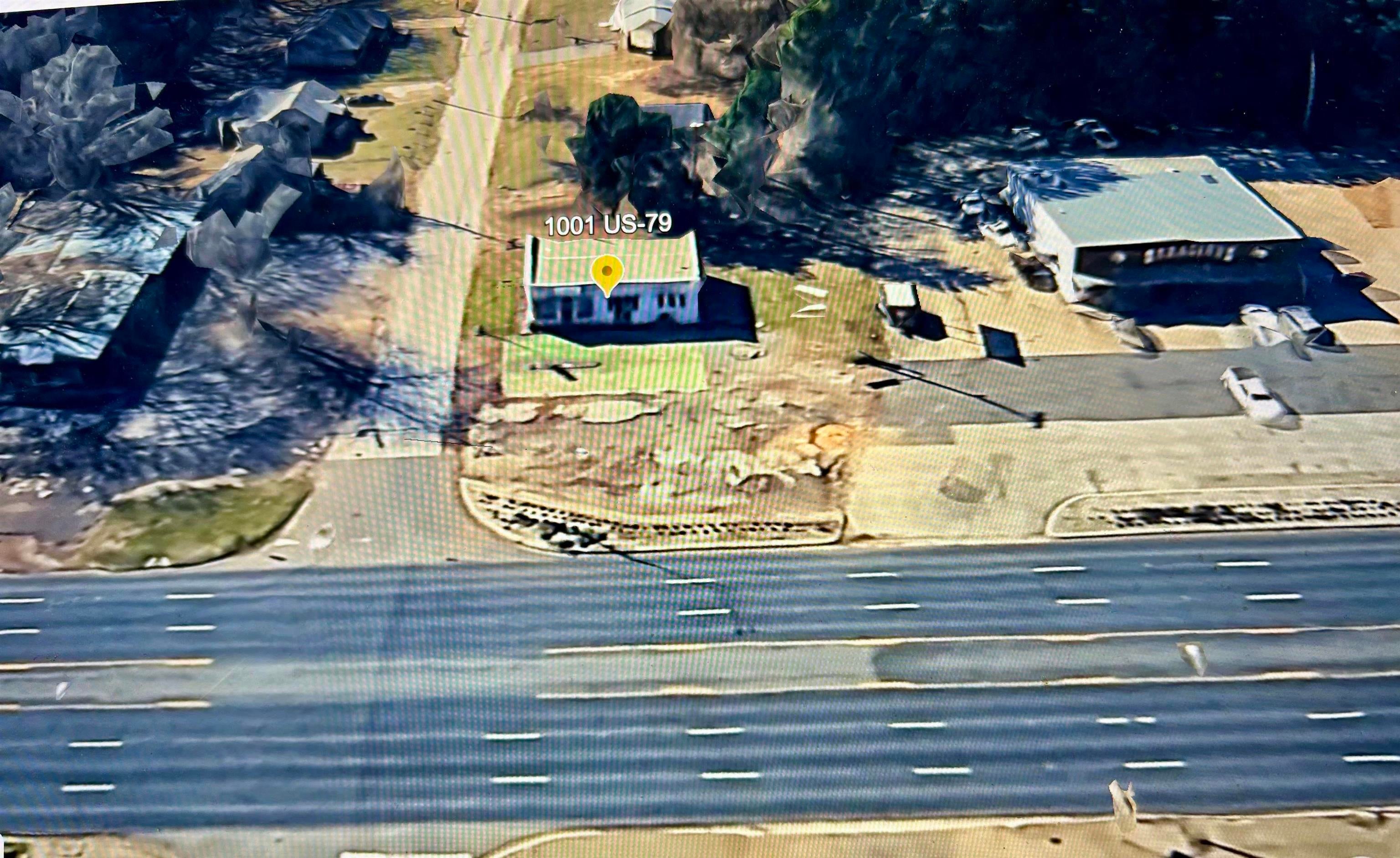 1001 N US 79 — photo