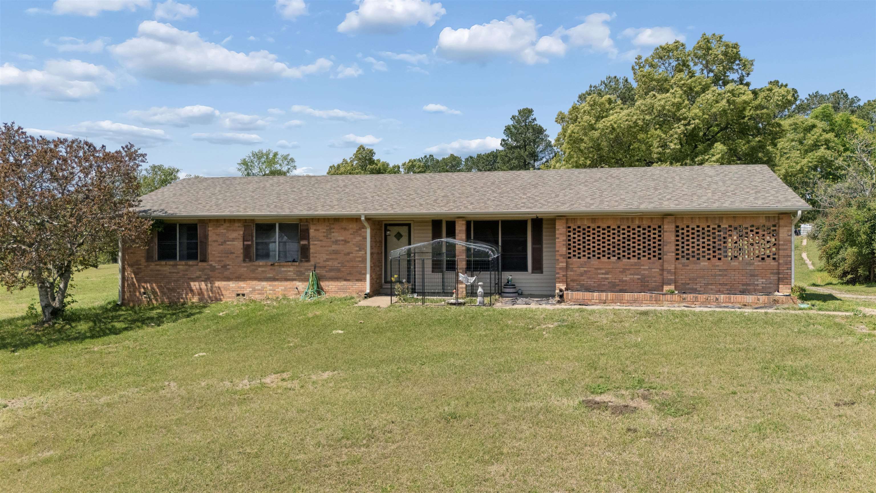 2187 Russell Dr. — photo