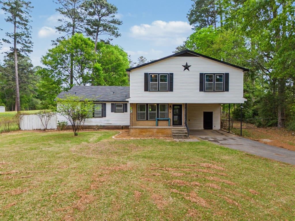 5503 Victory Drive — photo