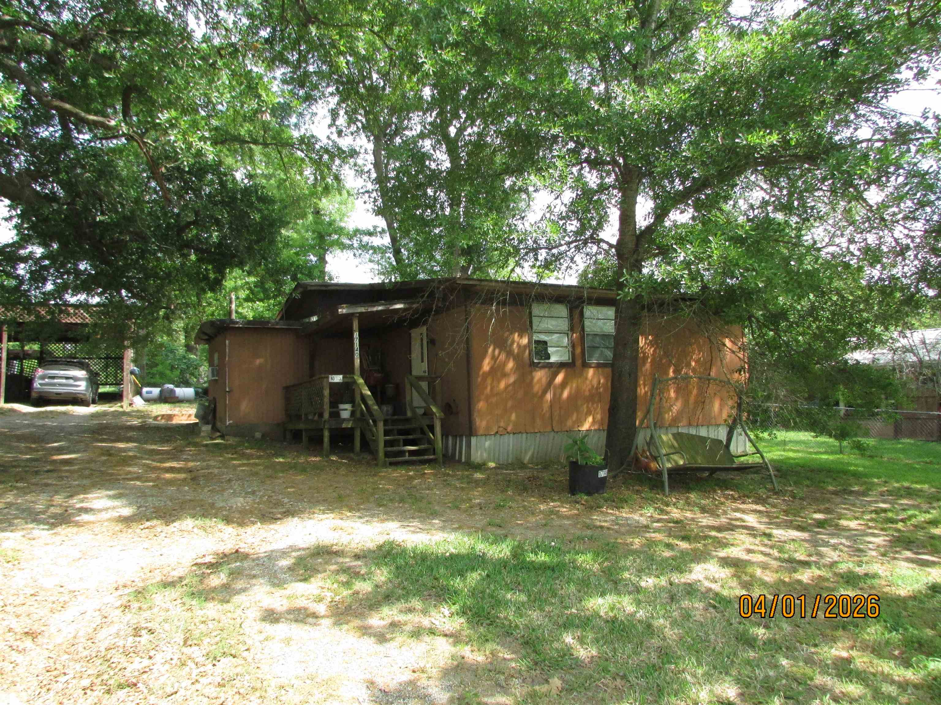 17140 Lakeview Drive — photo