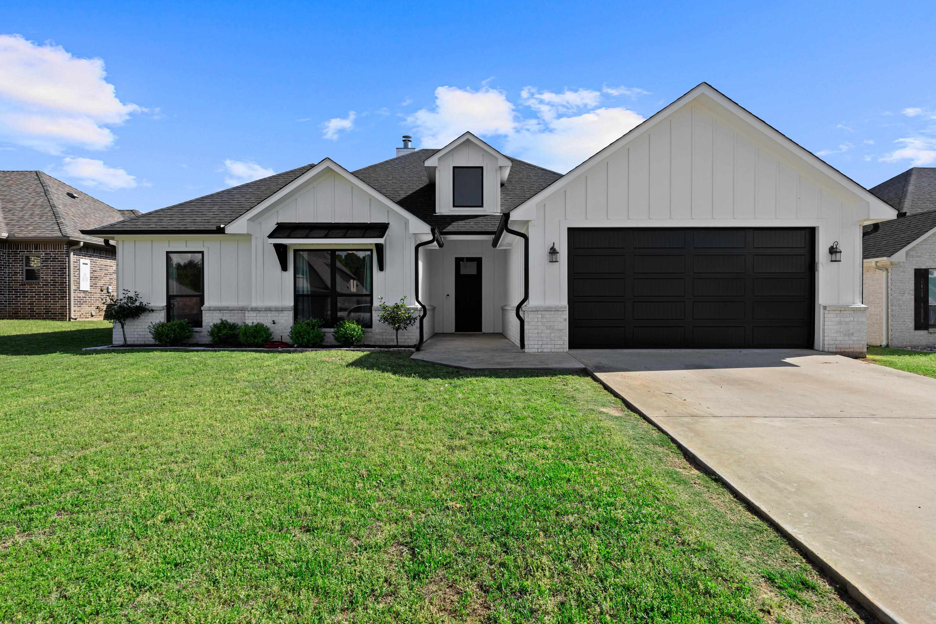 108 Decoy Ln — photo