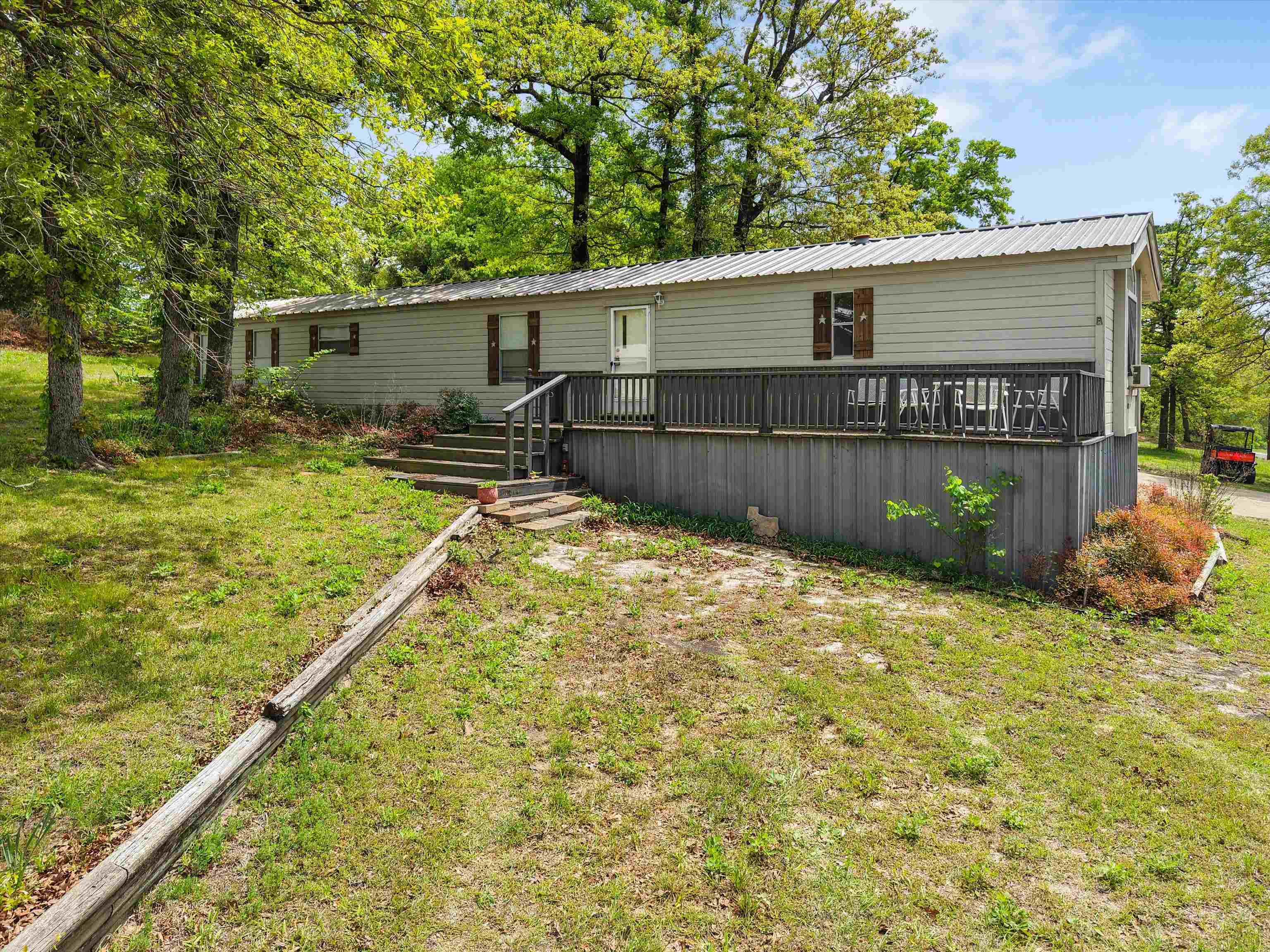 2693 CR 3420 — photo