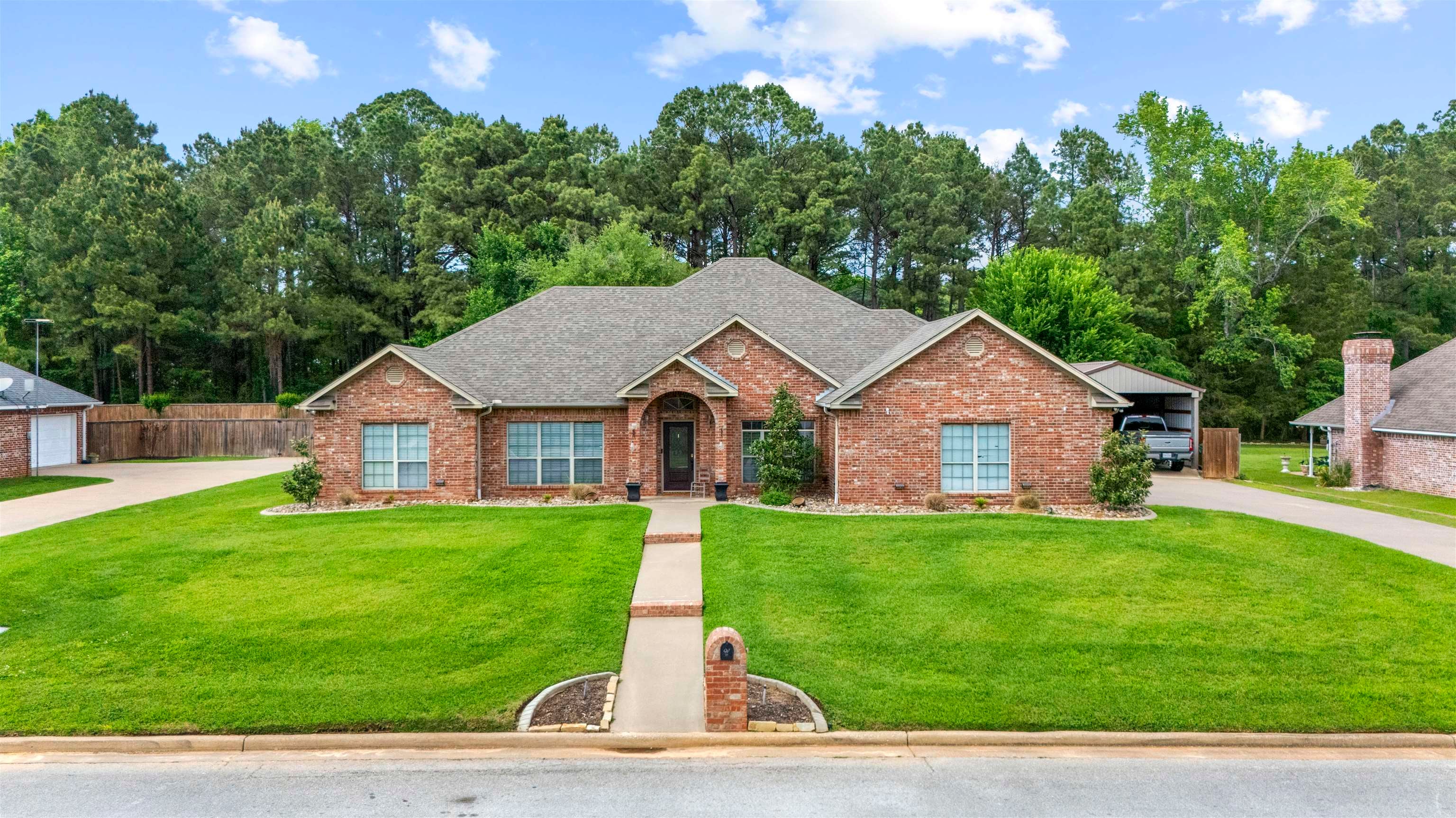 229 Stonebridge Ct. — photo