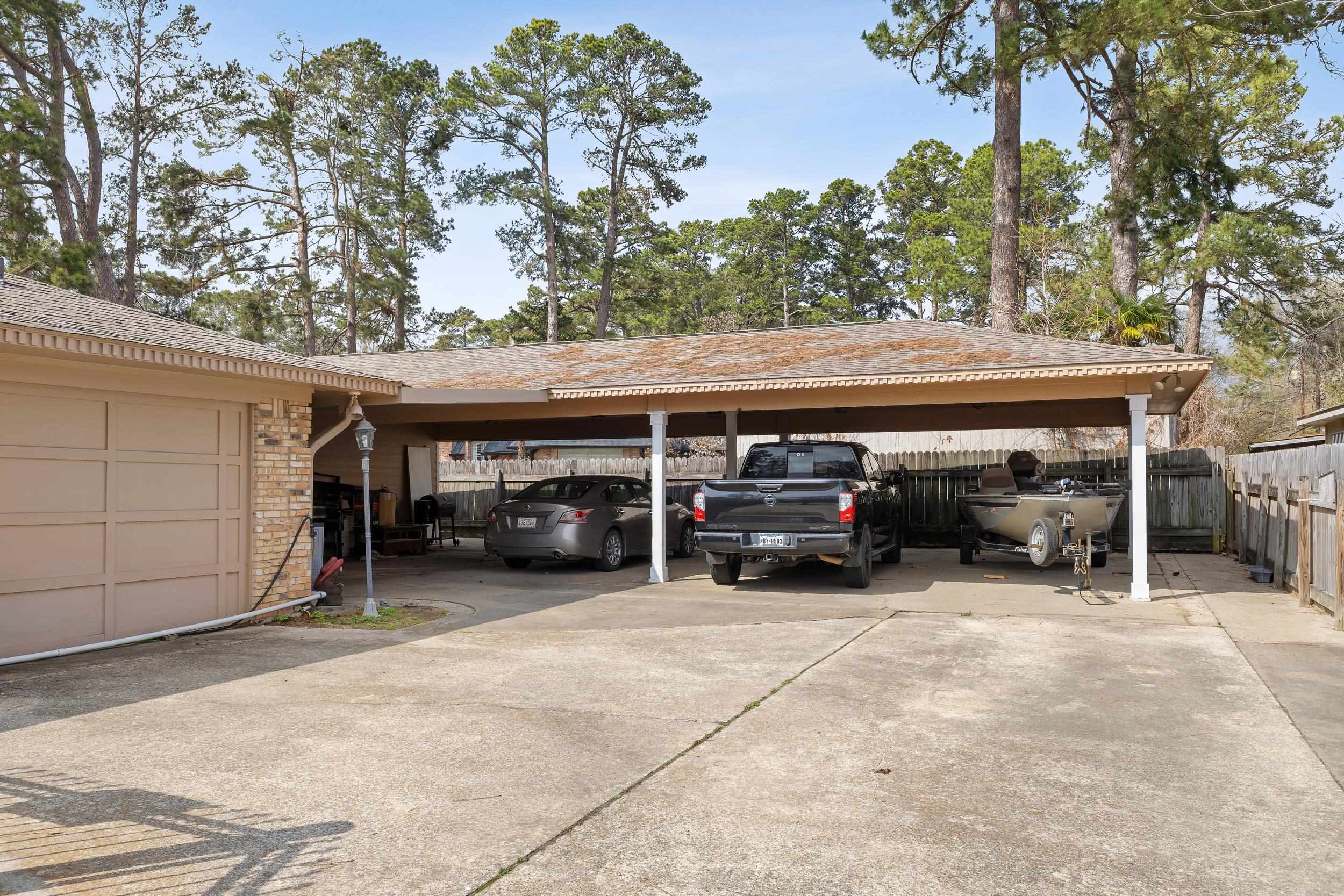 1302 W Sabine St. — photo