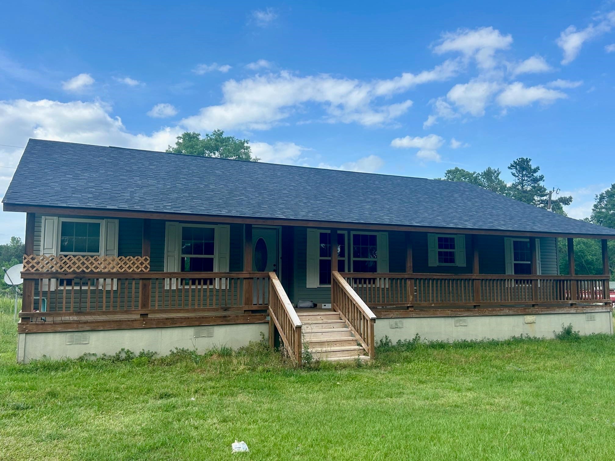 7603 CR 365 — photo