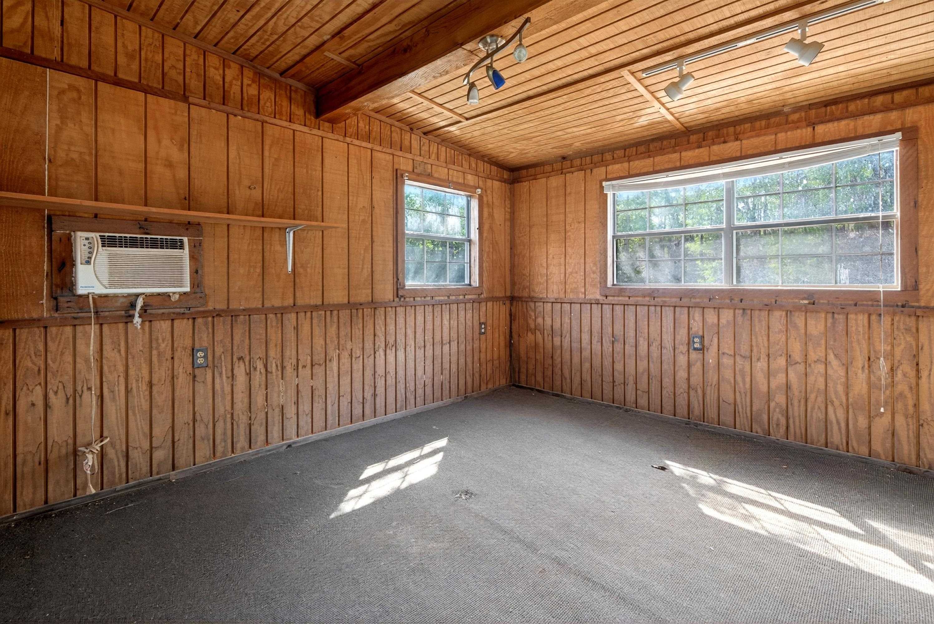 400 Private Road 7219 — photo