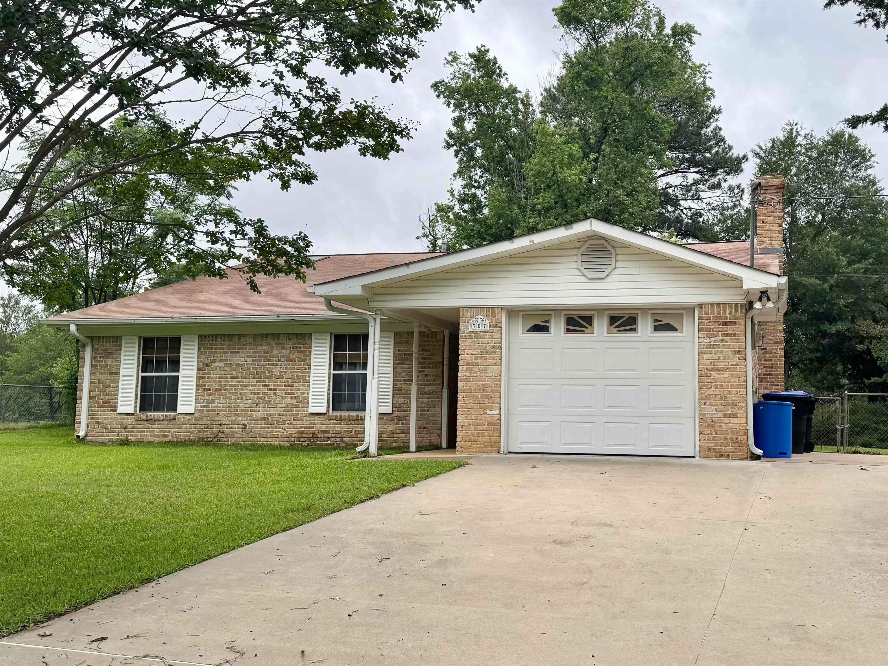 307 Locklear Avenue — photo