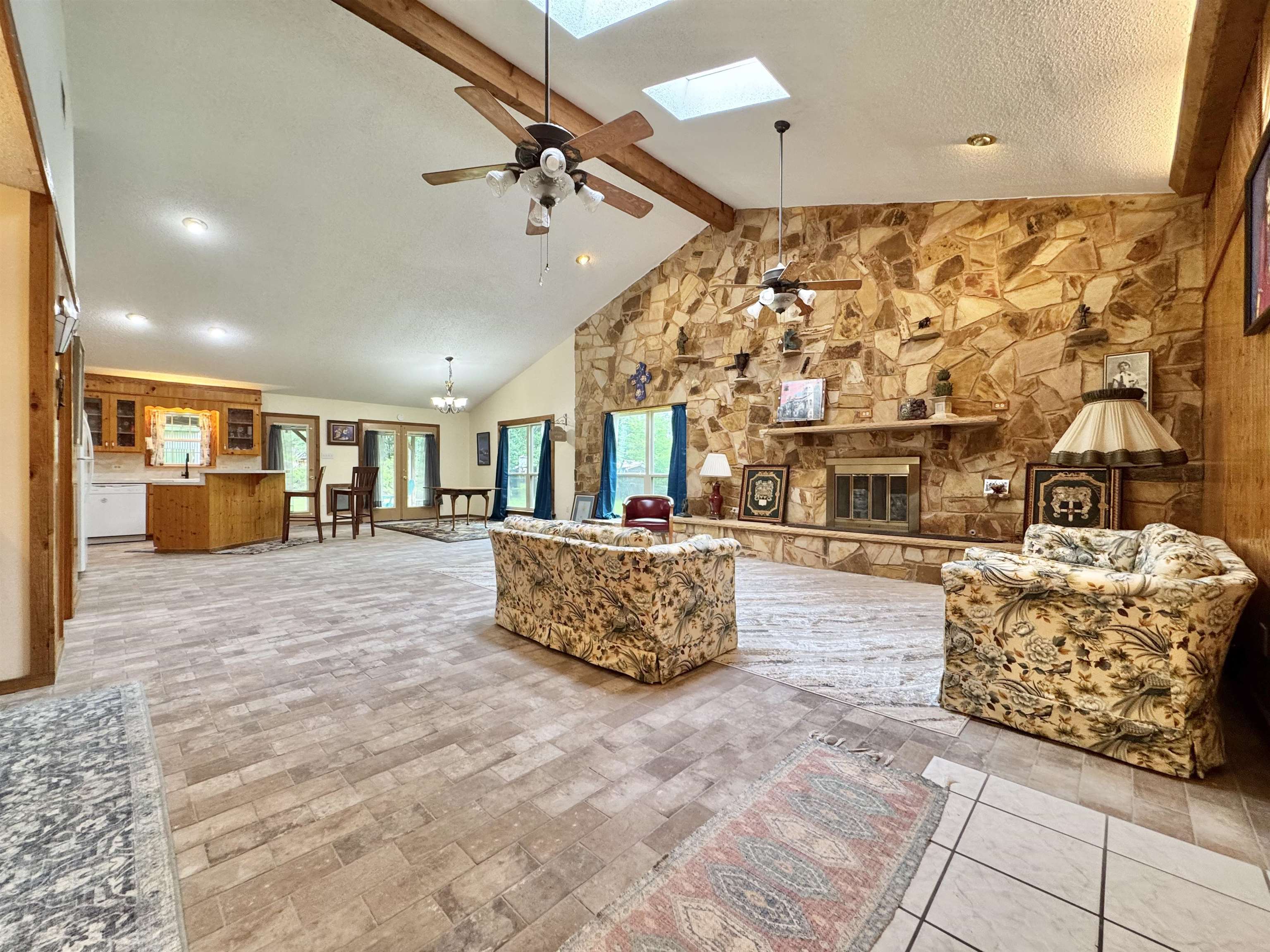307 Locklear Avenue, Longview, TX 75605 — photo 3