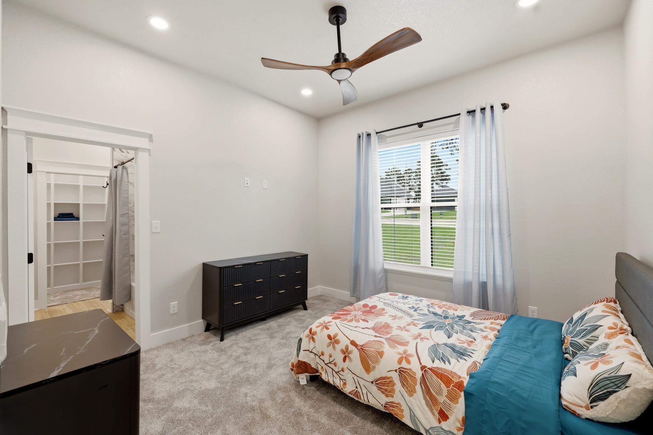 150 Waterfowl Ln. — photo