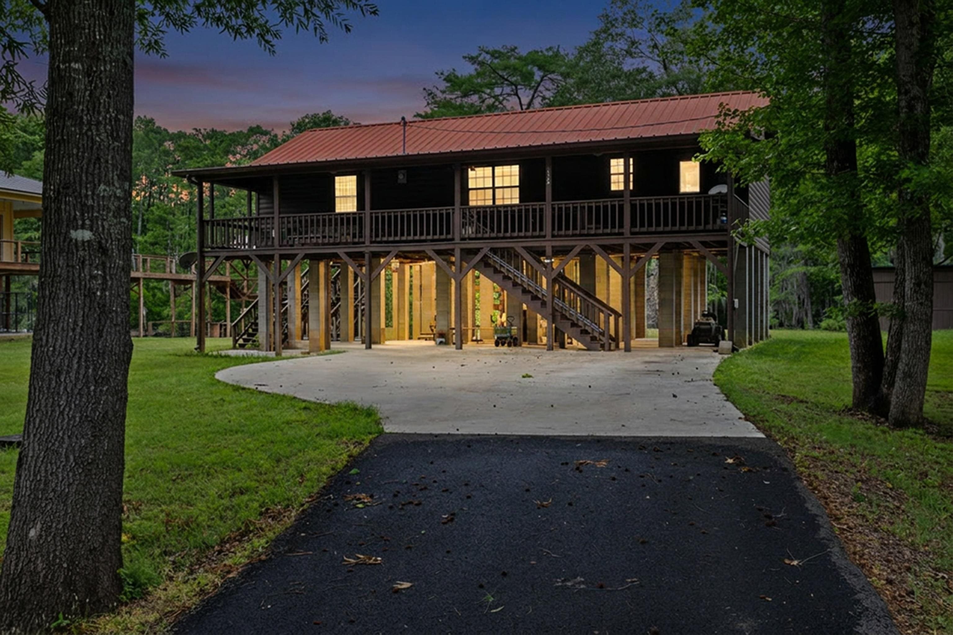 426 Private Road 7219 — photo