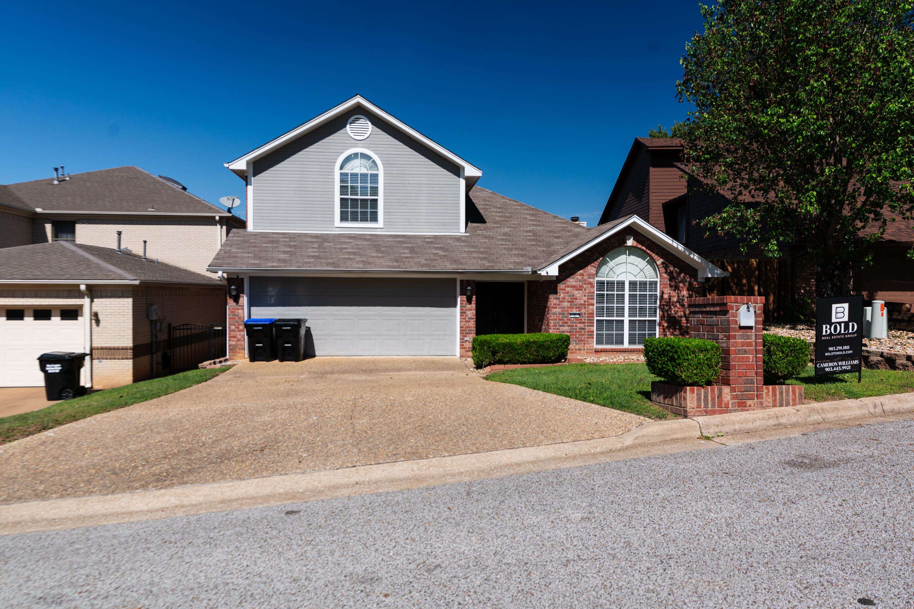 2 Oak Creek Ridge Drive — photo