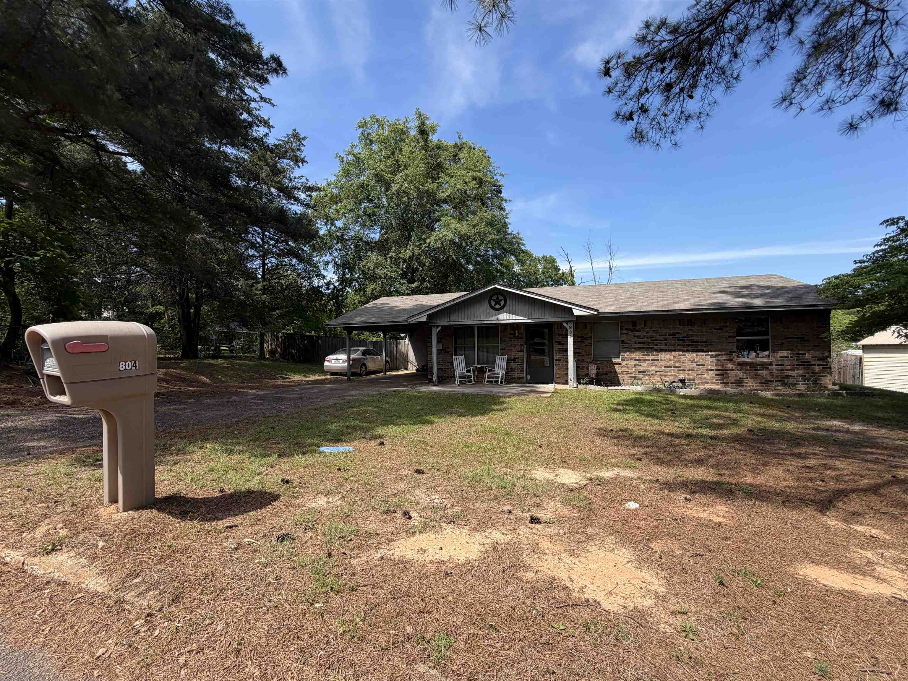 804 Grapevine Street, Daingerfield, TX 75638 — photo 2
