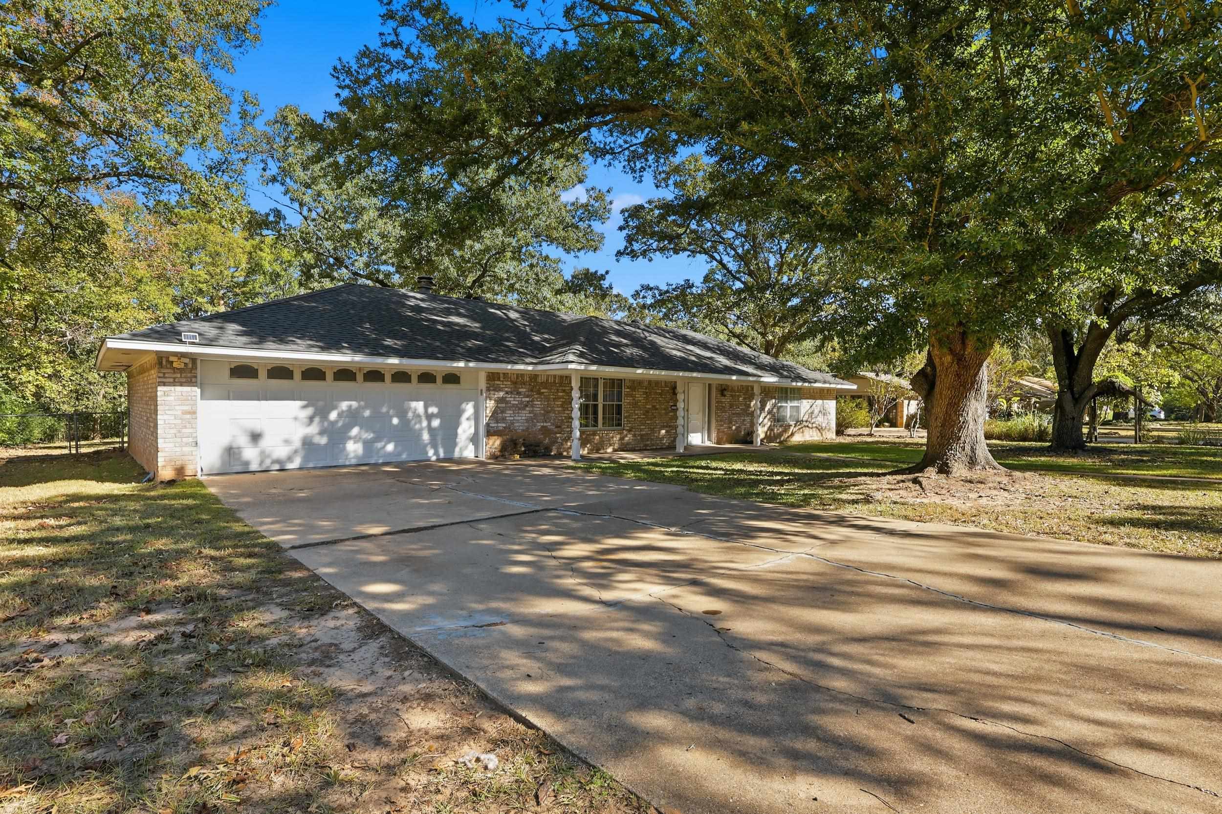 220 Eitelman Ln, Longview, TX 75605 — photo 2