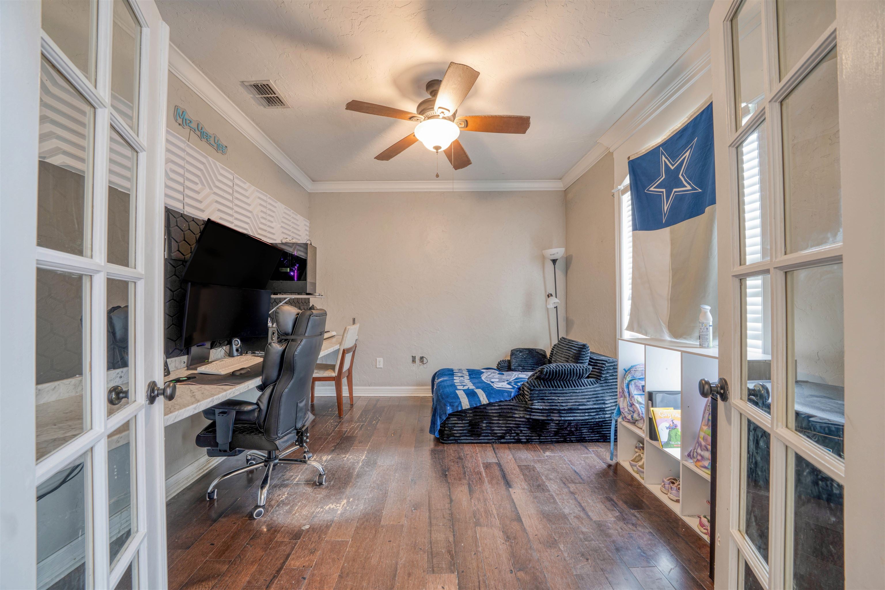 255 Towering Oak Meadows — photo