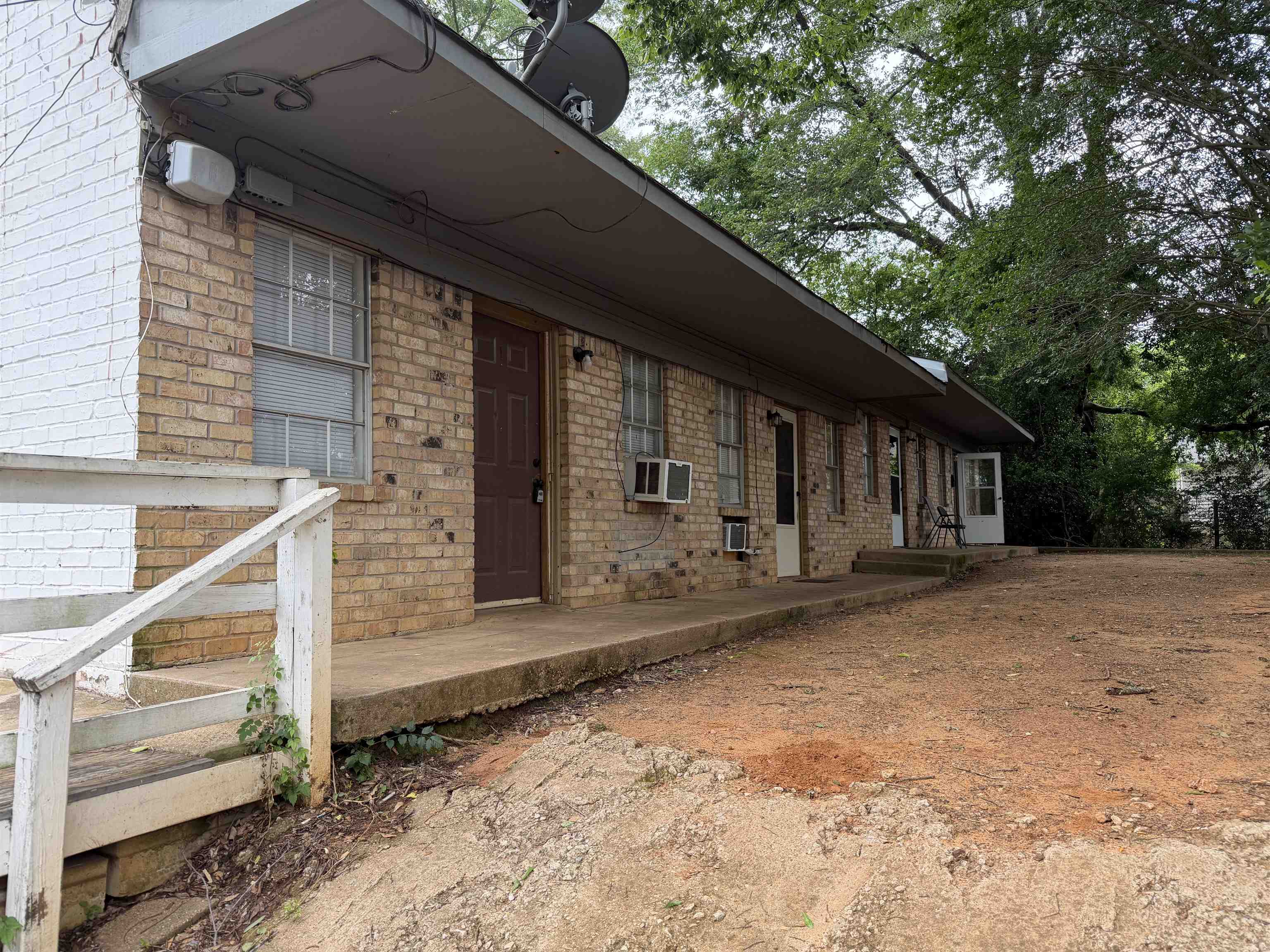 605 E Houston, Marshall, TX 75670 — photo 3