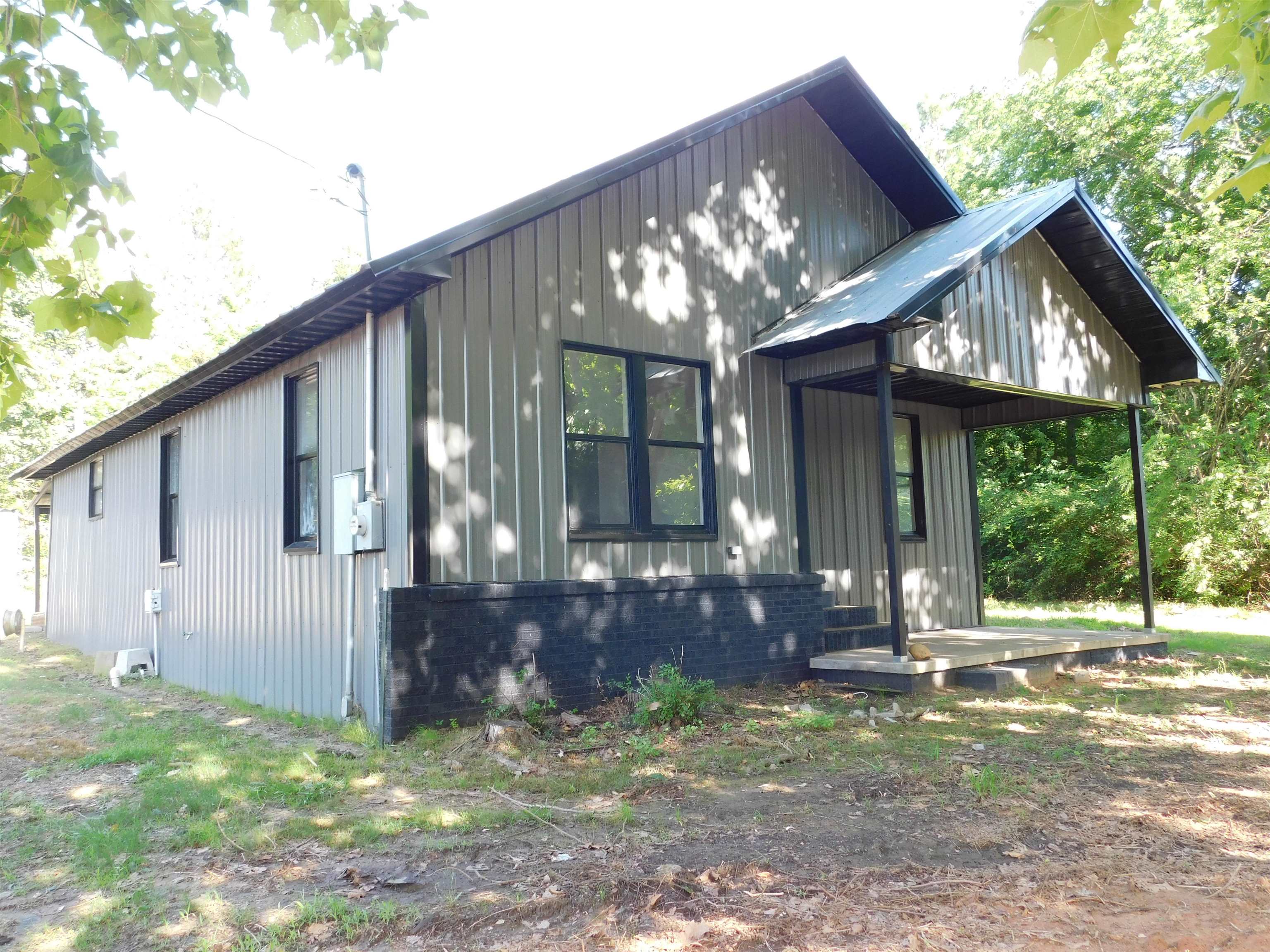 3518 FM 312 — photo