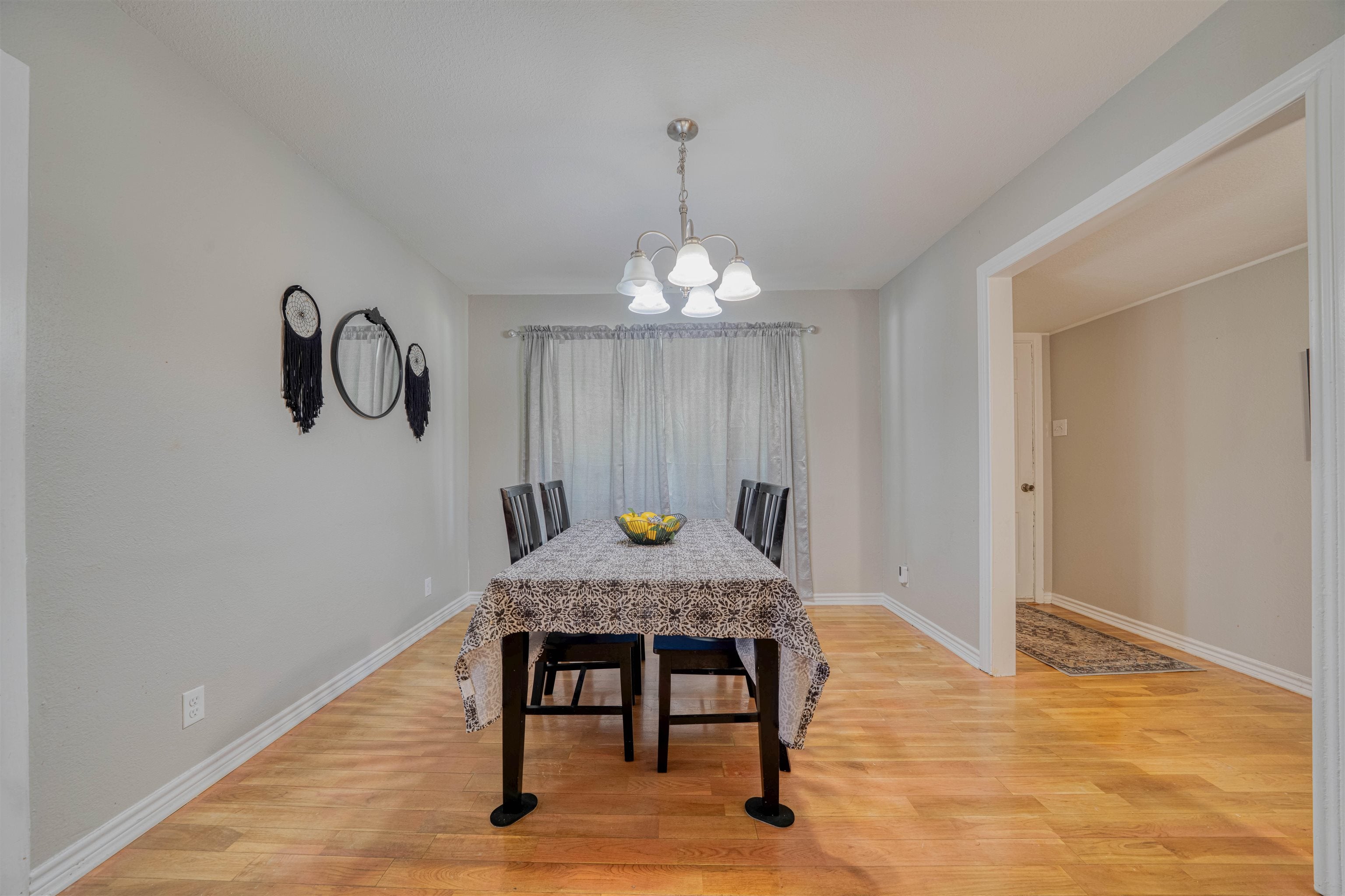 601 S Orchid Dr. — photo