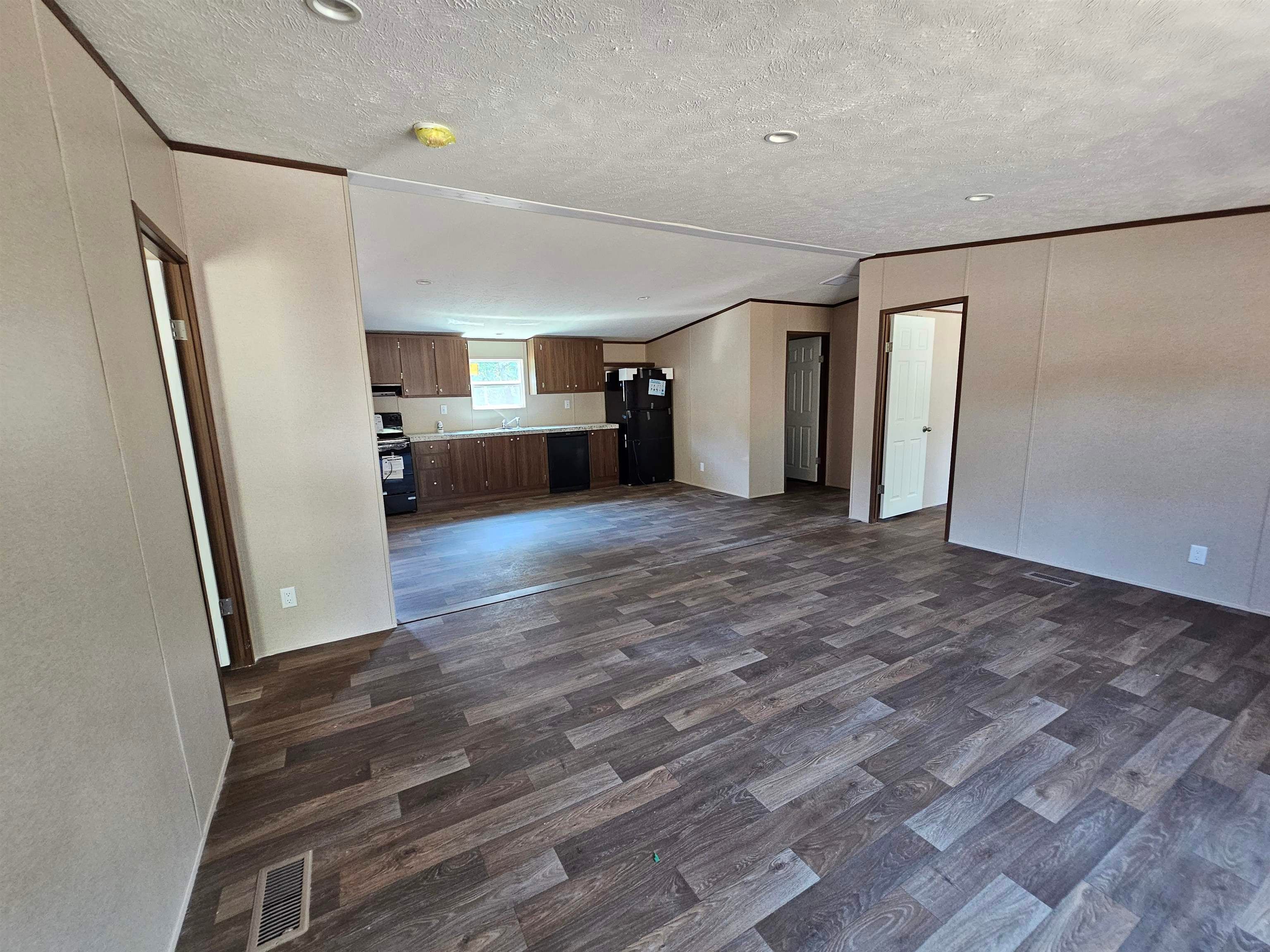 116 E Basil Dr, Diana, TX 75640 — photo 2