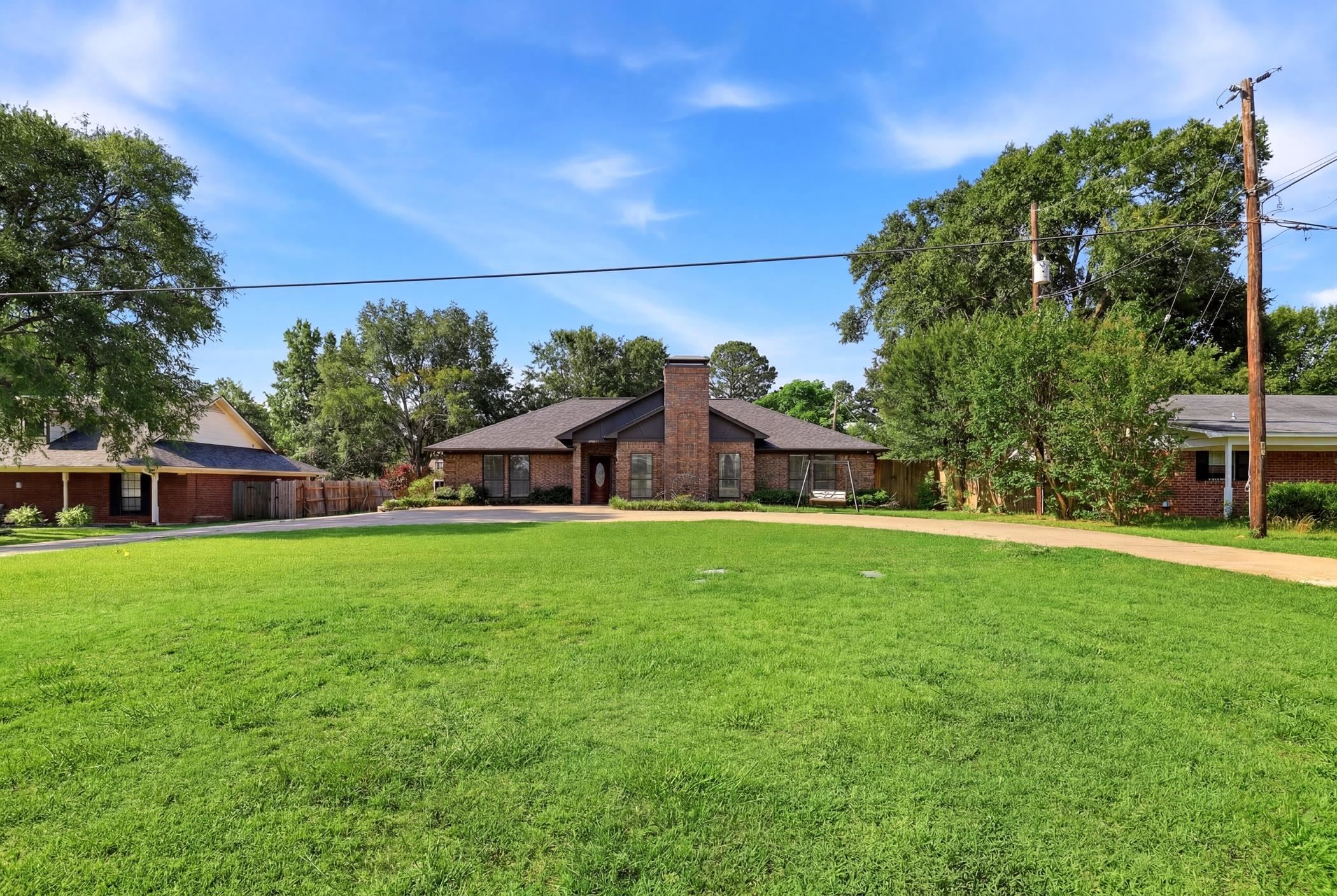 2128 E George Richey, Longview, TX 75604 — photo 2