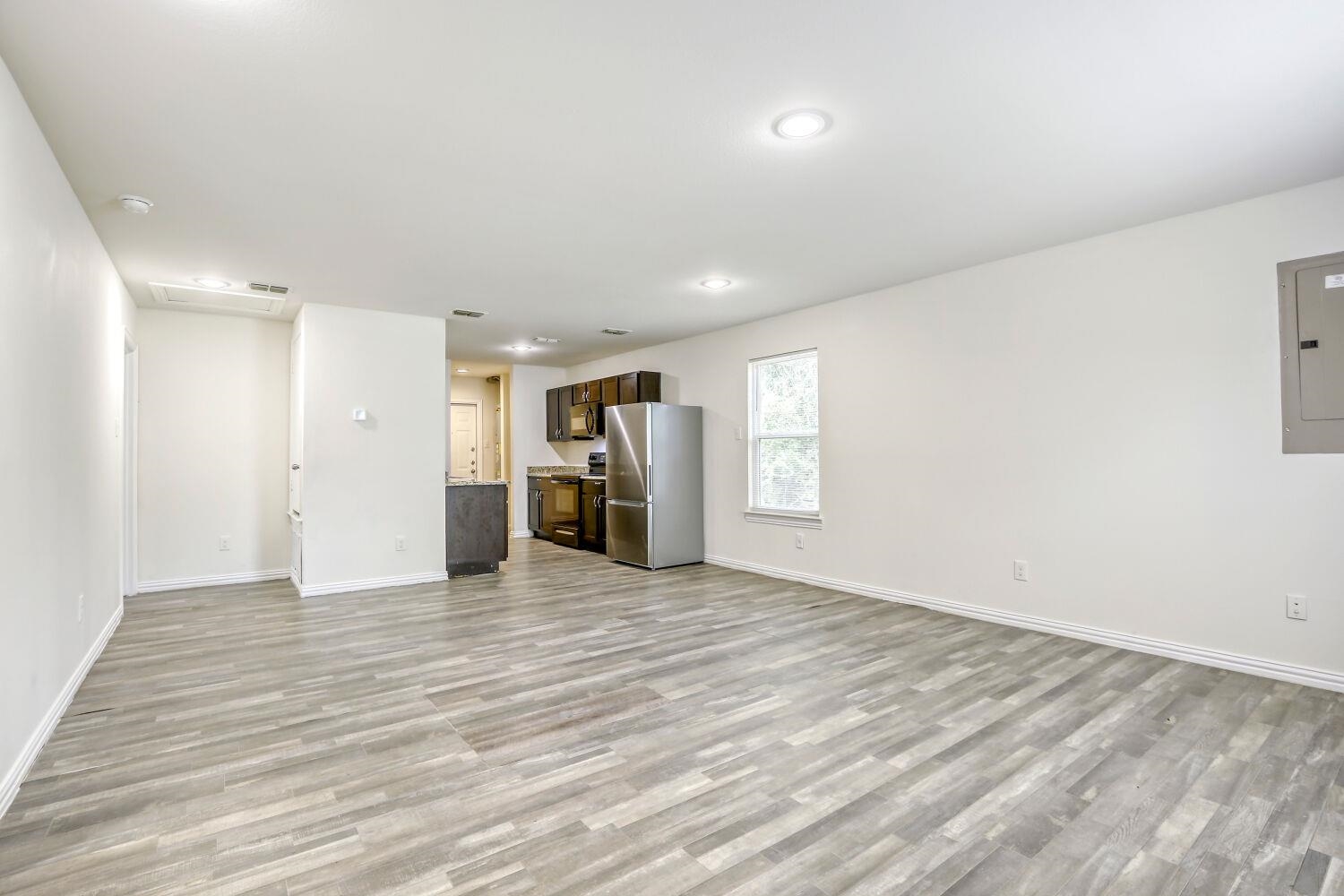 2115 Victory, Longview, TX 75602 — photo 3