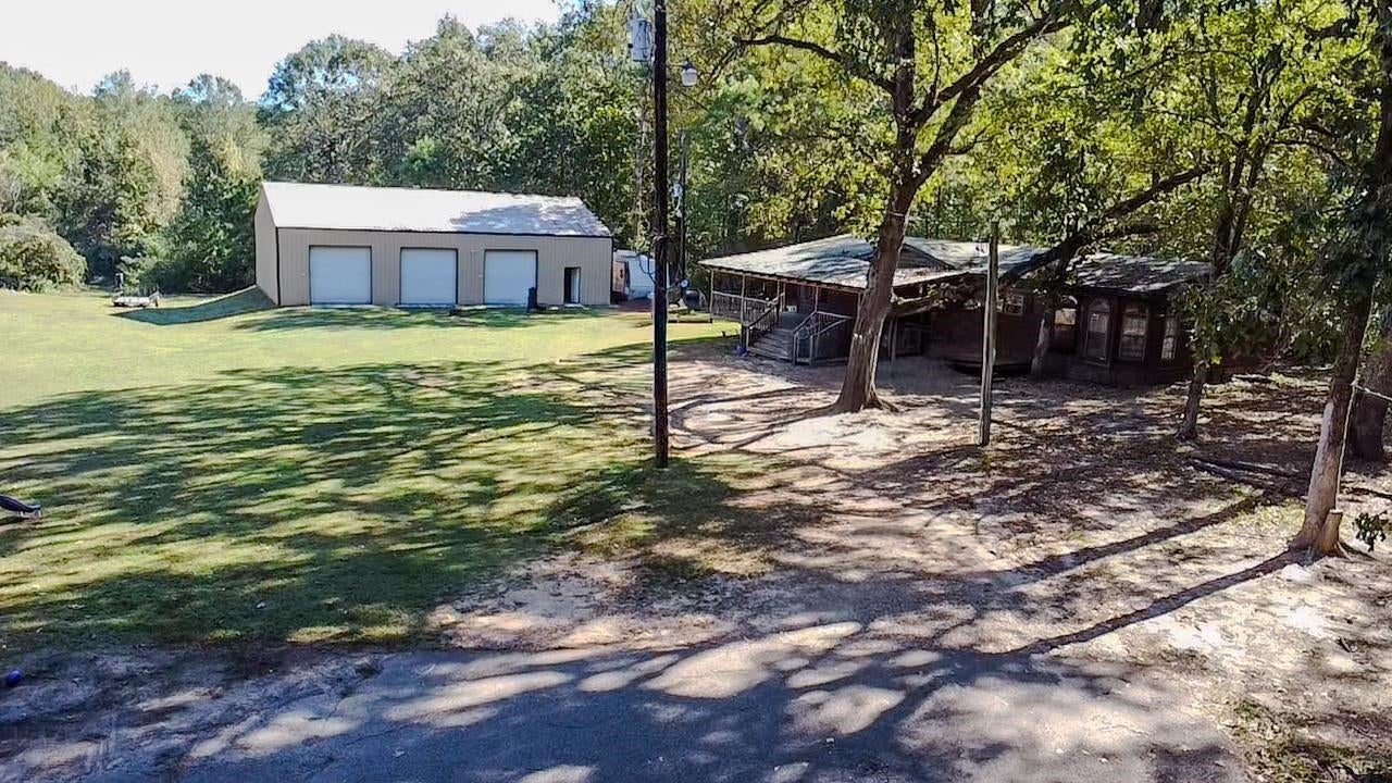 440 Private Road 2741 — photo