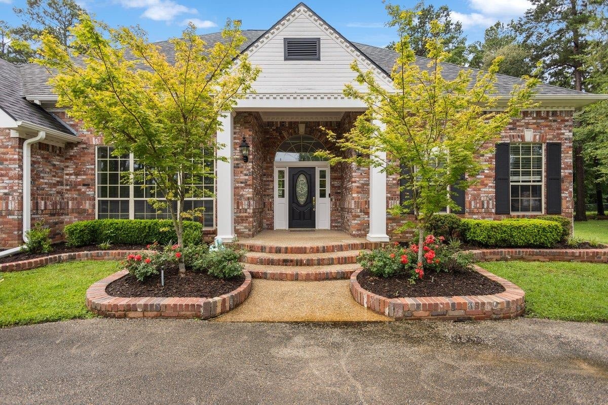 280 Pecan Creek — photo