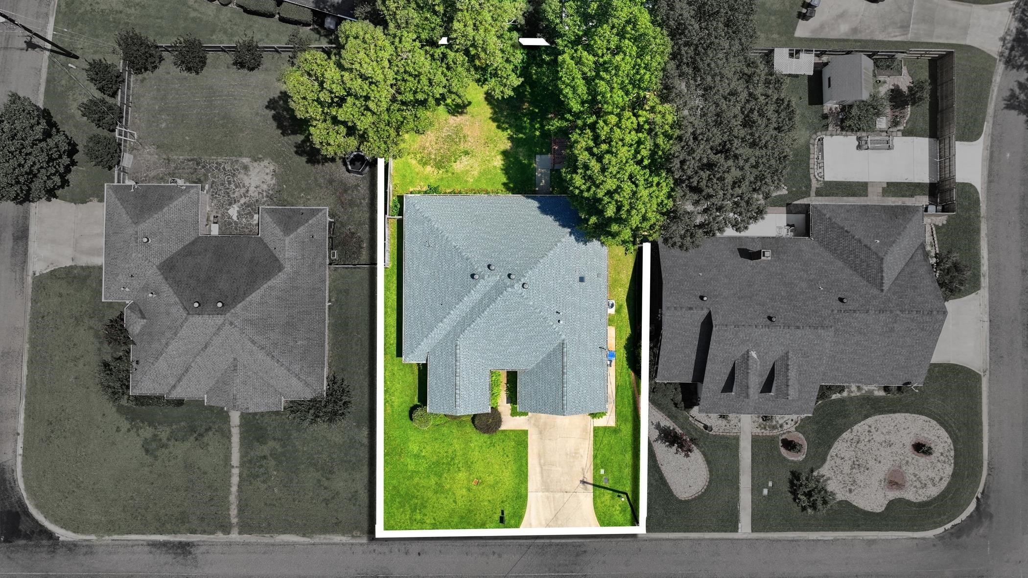 3105 Rouncival Dr. — photo